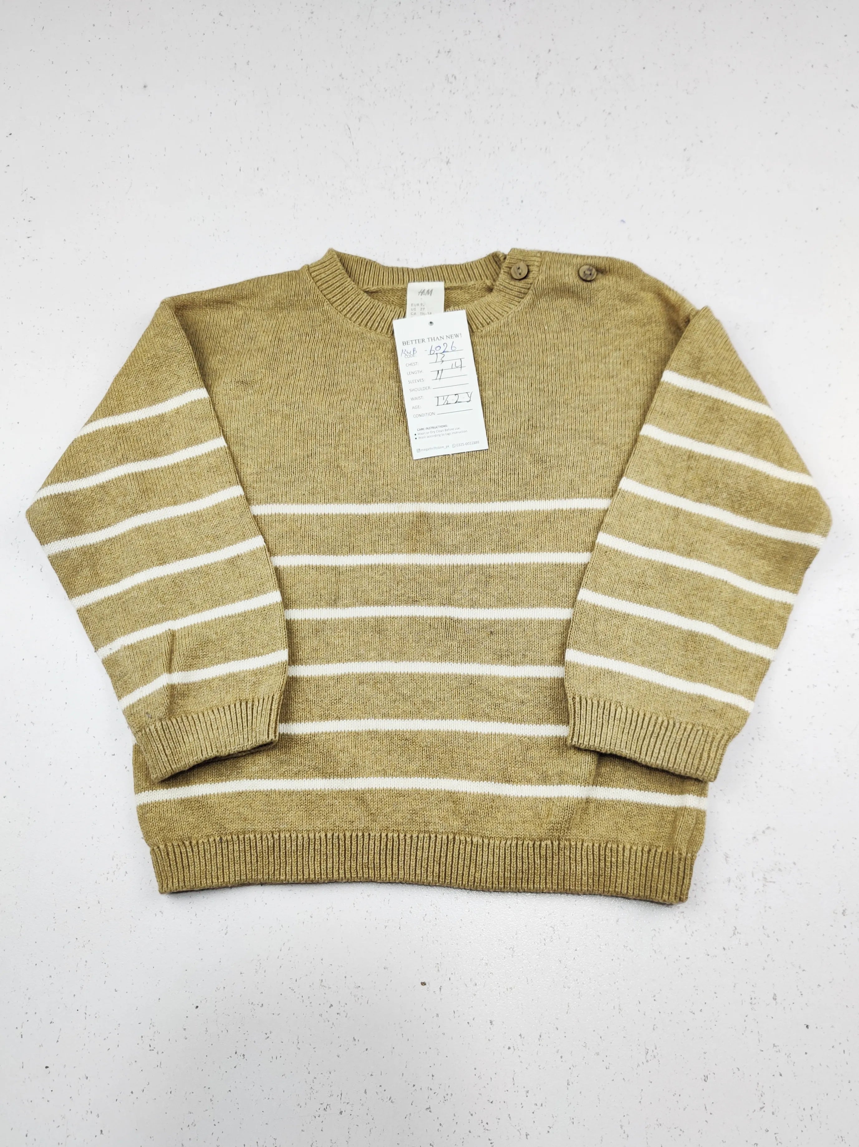 Buy online pre-used pre-loved 100% authentic & Original branded H&M (KWB-6026) available in Pakistan. Top international brands avilable.