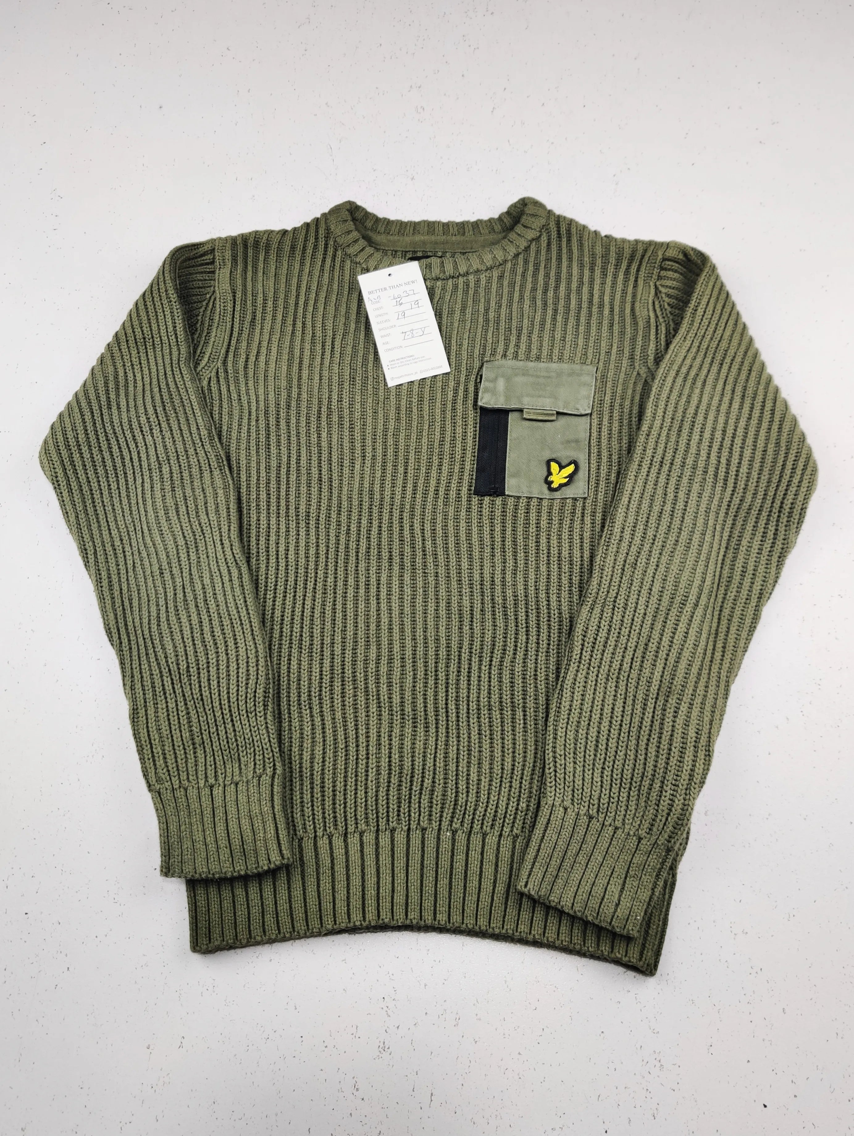 Buy online pre-used pre-loved 100% authentic & Original branded Lyle & Scott (KWB-6037) available in Pakistan. Top international brands avilable.