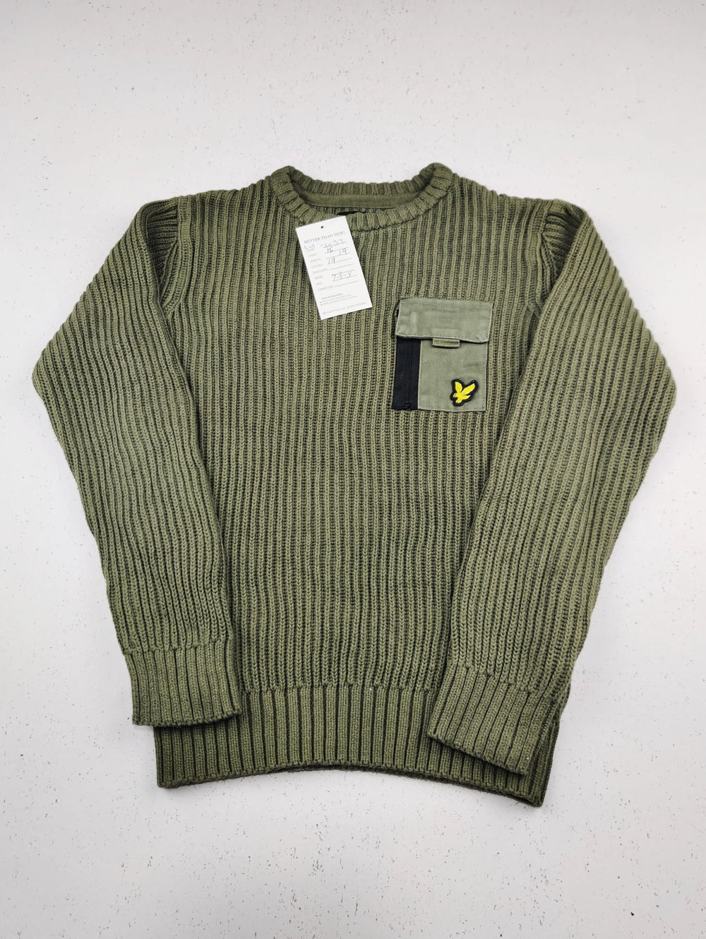 Buy online pre-used pre-loved 100% authentic & Original branded Lyle & Scott (KWB-6037) available in Pakistan. Top international brands avilable.