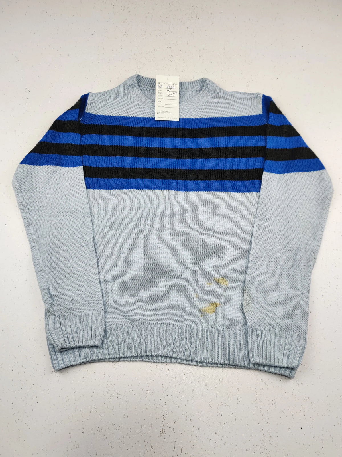 Buy online pre-used pre-loved 100% authentic & Original branded Zara (KWB-6038) available in Pakistan. Top international brands avilable.