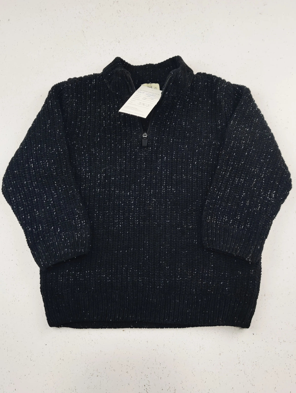 Buy online pre-used pre-loved 100% authentic & Original branded F&F (KWB-6081) available in Pakistan. Top international brands avilable.