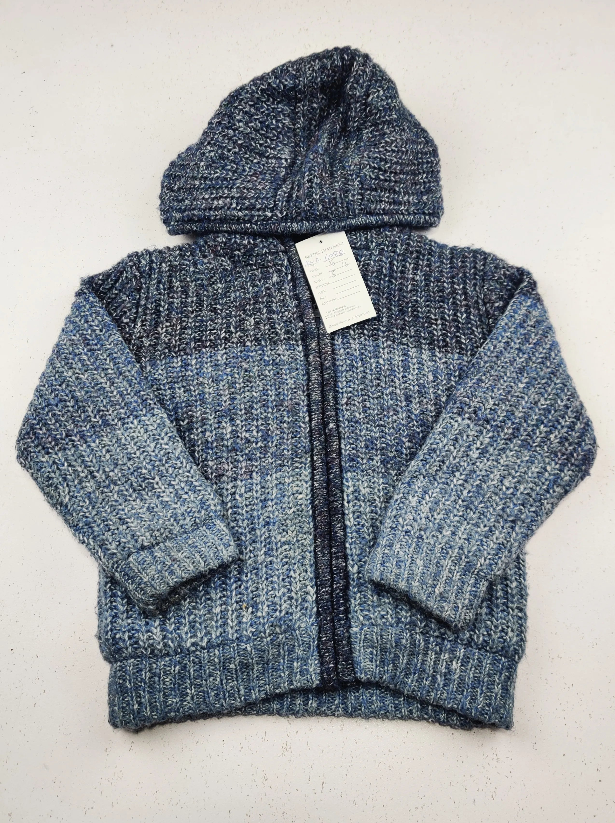 Buy online pre-used pre-loved 100% authentic & Original branded Primark (KWB-6088) available in Pakistan. Top international brands avilable.