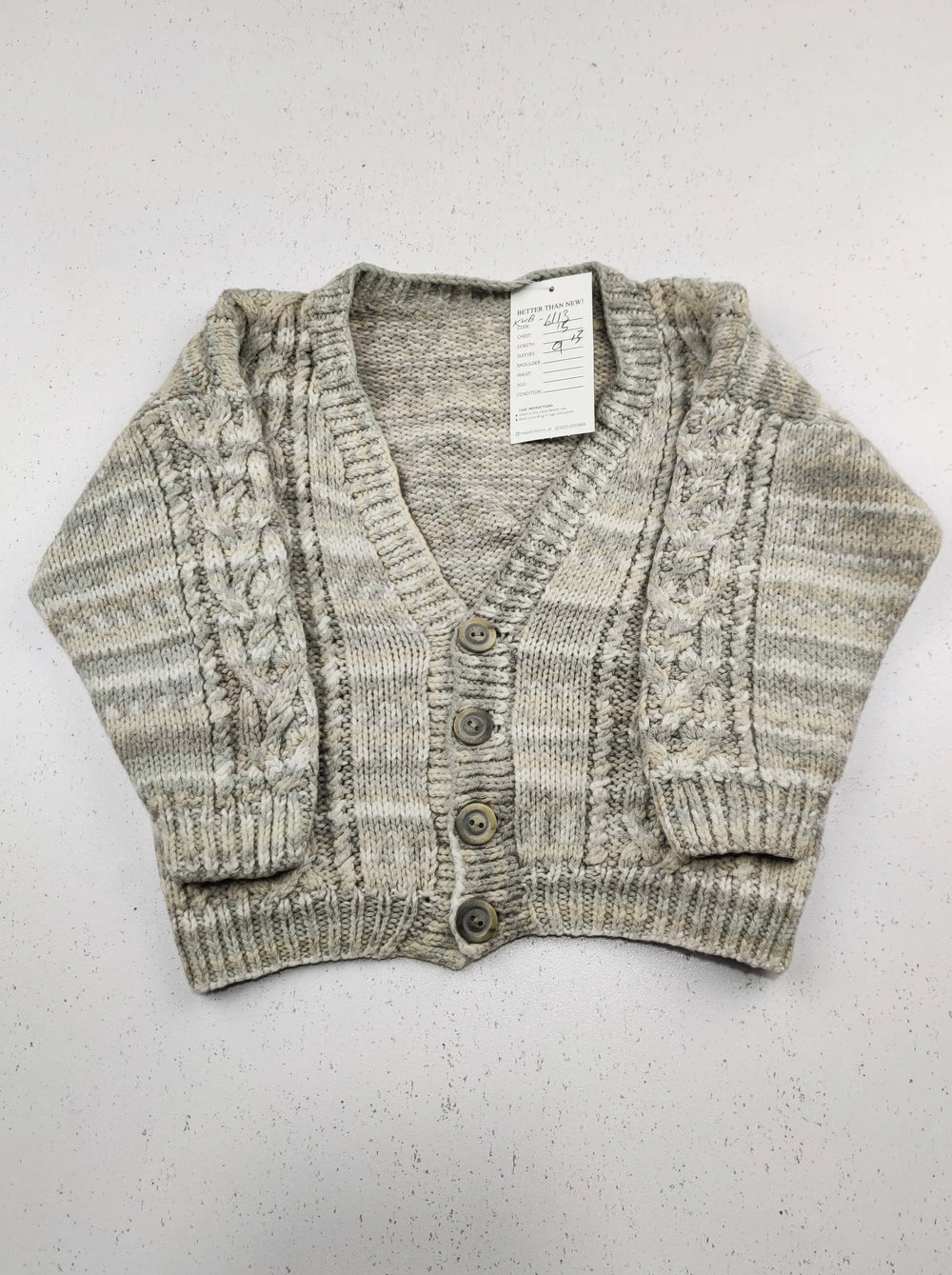 Buy online pre-used pre-loved 100% authentic & Original branded Unknown Brand (KWB-6113) available in Pakistan. Top international brands avilable.
