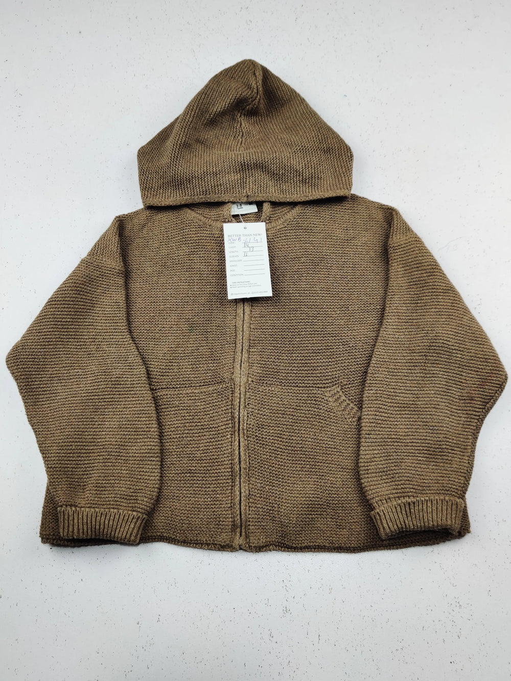 Buy online pre-used pre-loved 100% authentic & Original branded Zara (KWB-6141) available in Pakistan. Top international brands avilable.