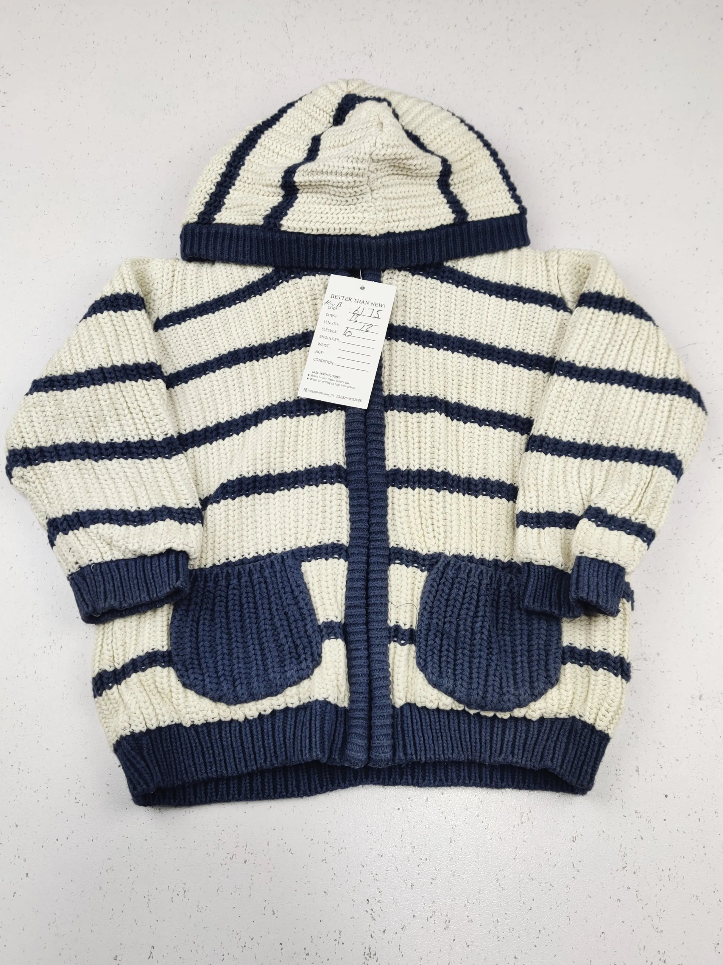 Buy online pre-used pre-loved 100% authentic & Original branded George (KWB-6175) available in Pakistan. Top international brands avilable.