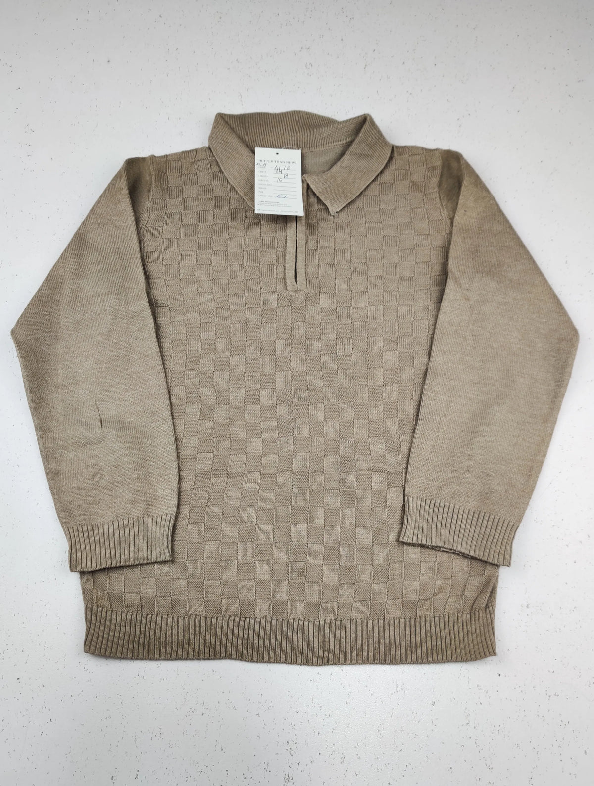 Buy online pre-used pre-loved 100% authentic & Original branded Unknown Brand (KWB-6178) available in Pakistan. Top international brands avilable.