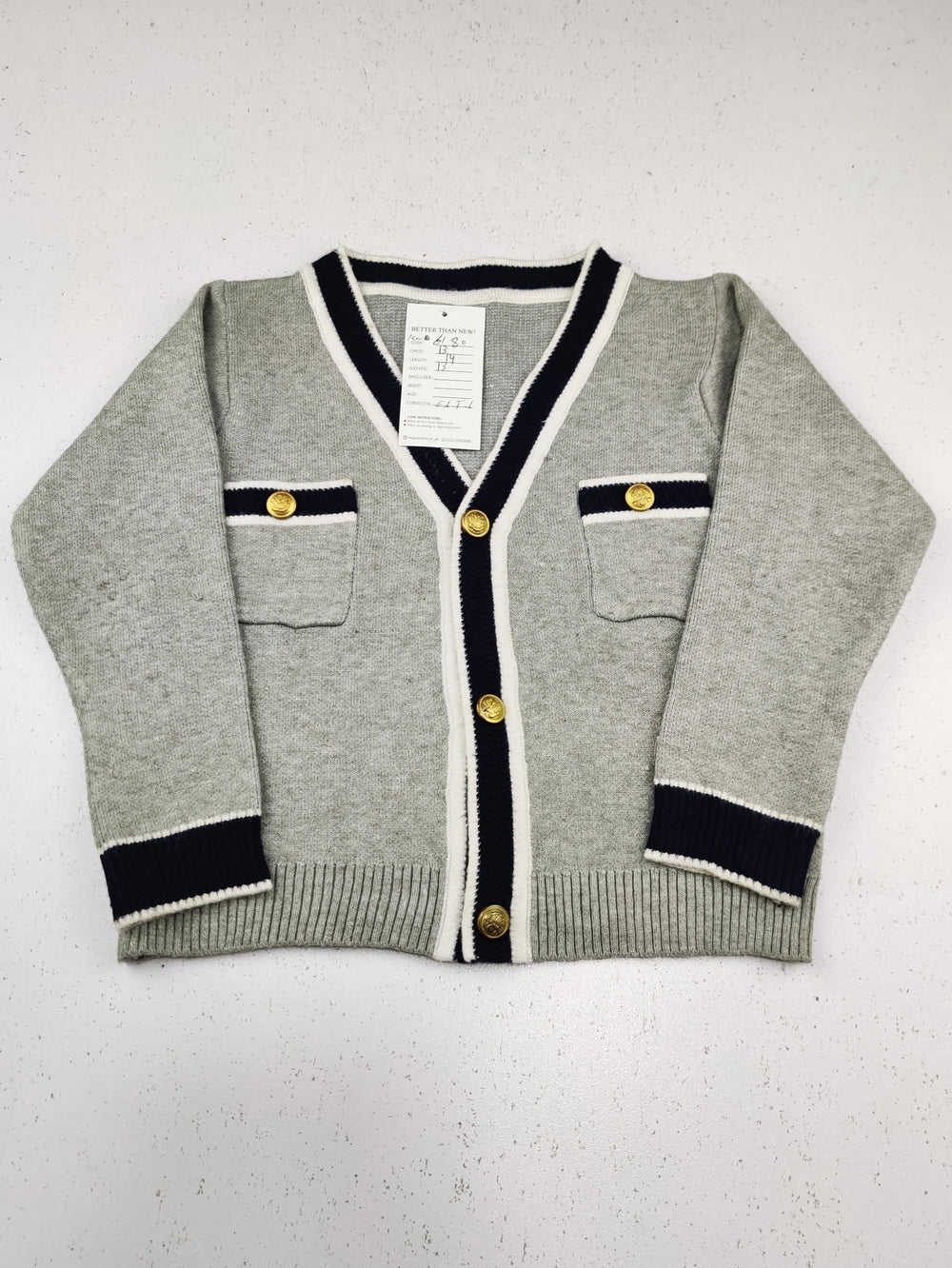 Buy online pre-used pre-loved 100% authentic & Original branded Unknown Brand (KWB-6180) available in Pakistan. Top international brands avilable.