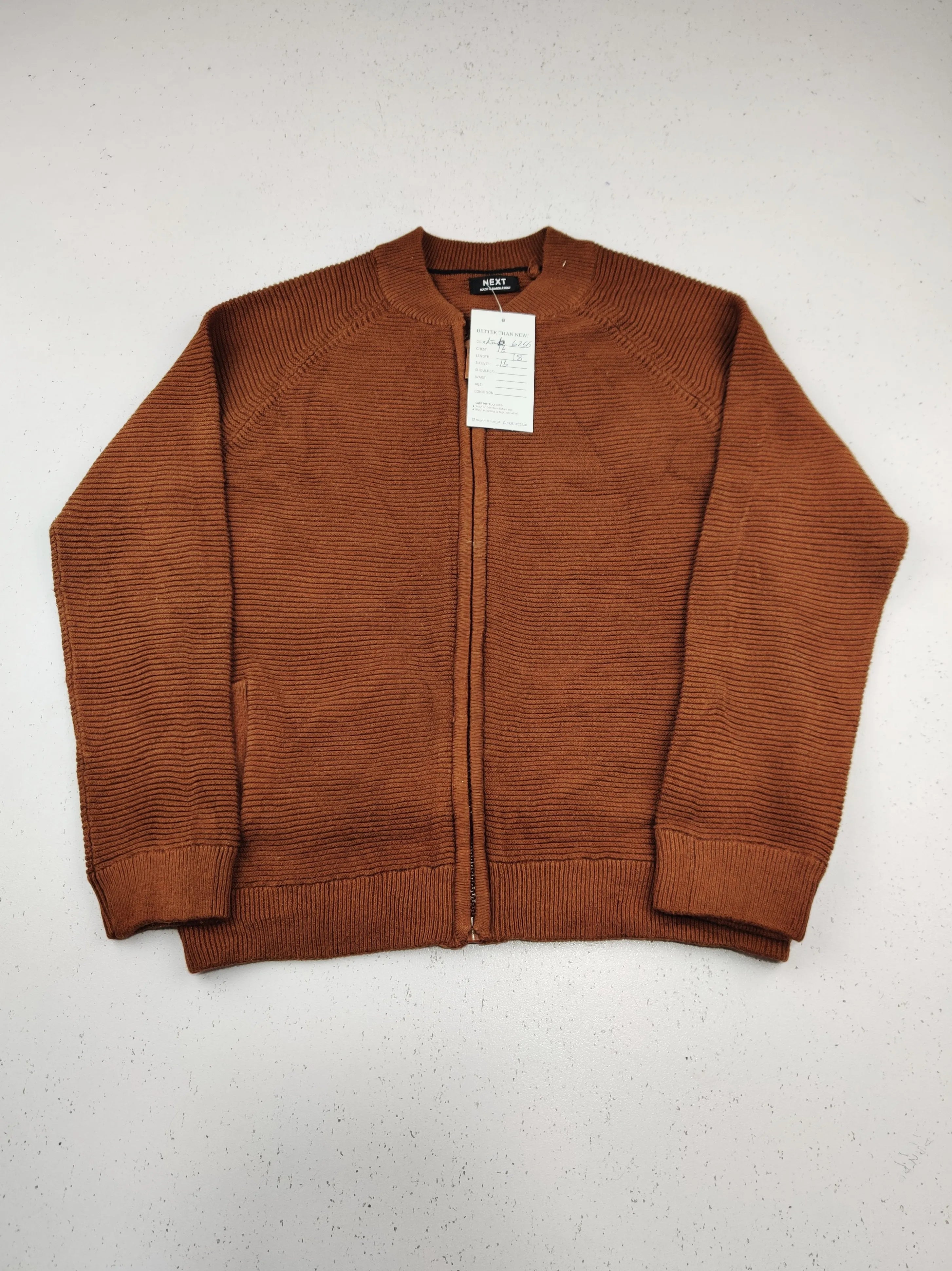 Buy online pre-used pre-loved 100% authentic & Original branded Next (KWB-6266) available in Pakistan. Top international brands avilable.
