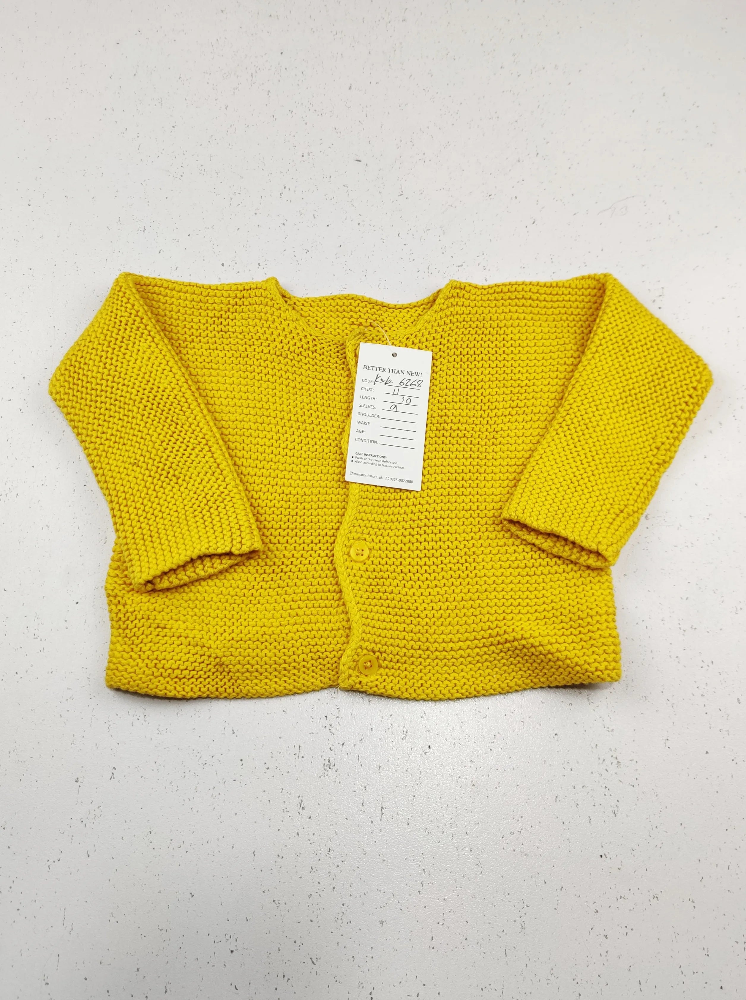 Buy online pre-used pre-loved 100% authentic & Original branded Marks & Spencer (KWB-6268) available in Pakistan. Top international brands avilable.
