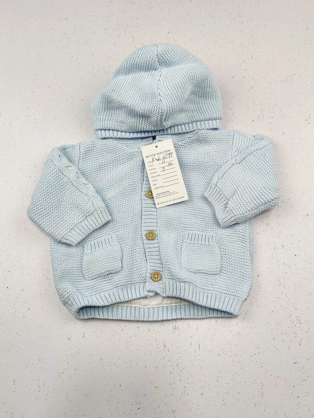 Buy online pre-used pre-loved 100% authentic & Original branded Unknown Brand (KWB-6299) available in Pakistan. Top international brands avilable.