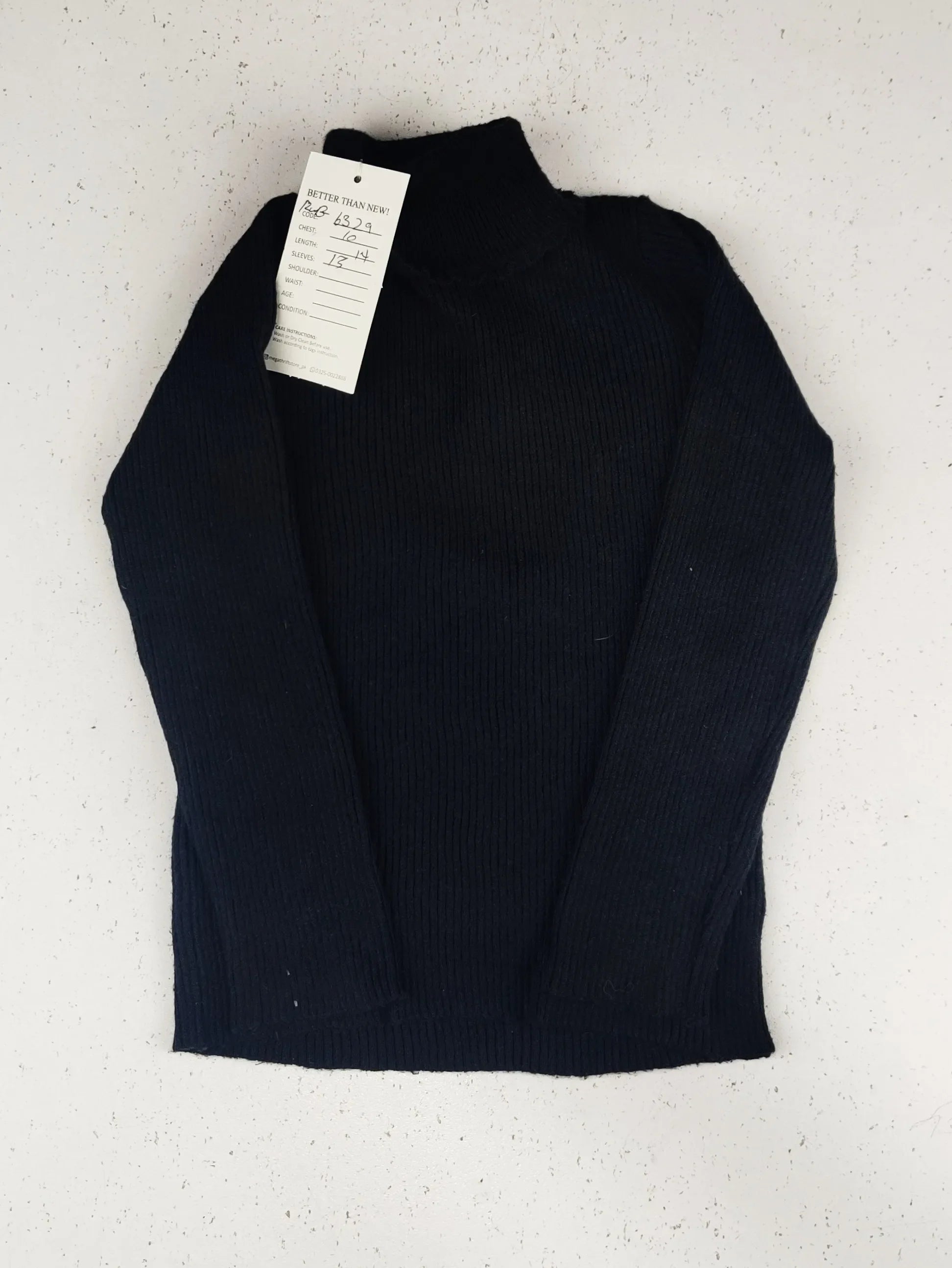 Buy online pre-used pre-loved 100% authentic & Original branded Unknown Brand (KWB-6329) available in Pakistan. Top international brands avilable.