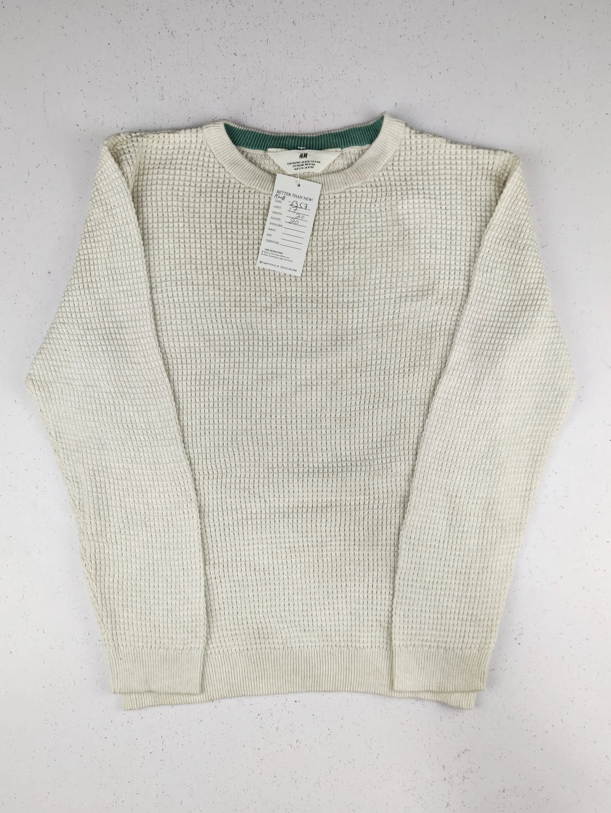 Buy online pre-used pre-loved 100% authentic & Original branded H&M (KWB-6357) available in Pakistan. Top international brands avilable.