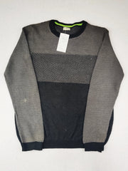 F&F (KWB-6677)