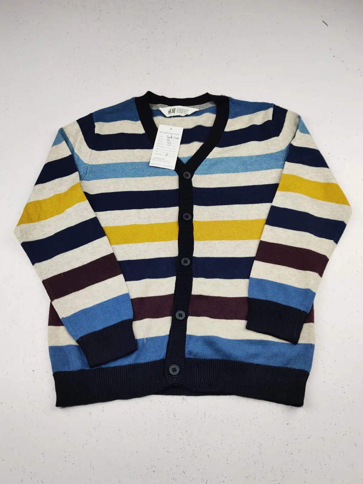 Buy online pre-used pre-loved 100% authentic & Original branded H&M (KWB-7040) available in Pakistan. Top international brands avilable.
