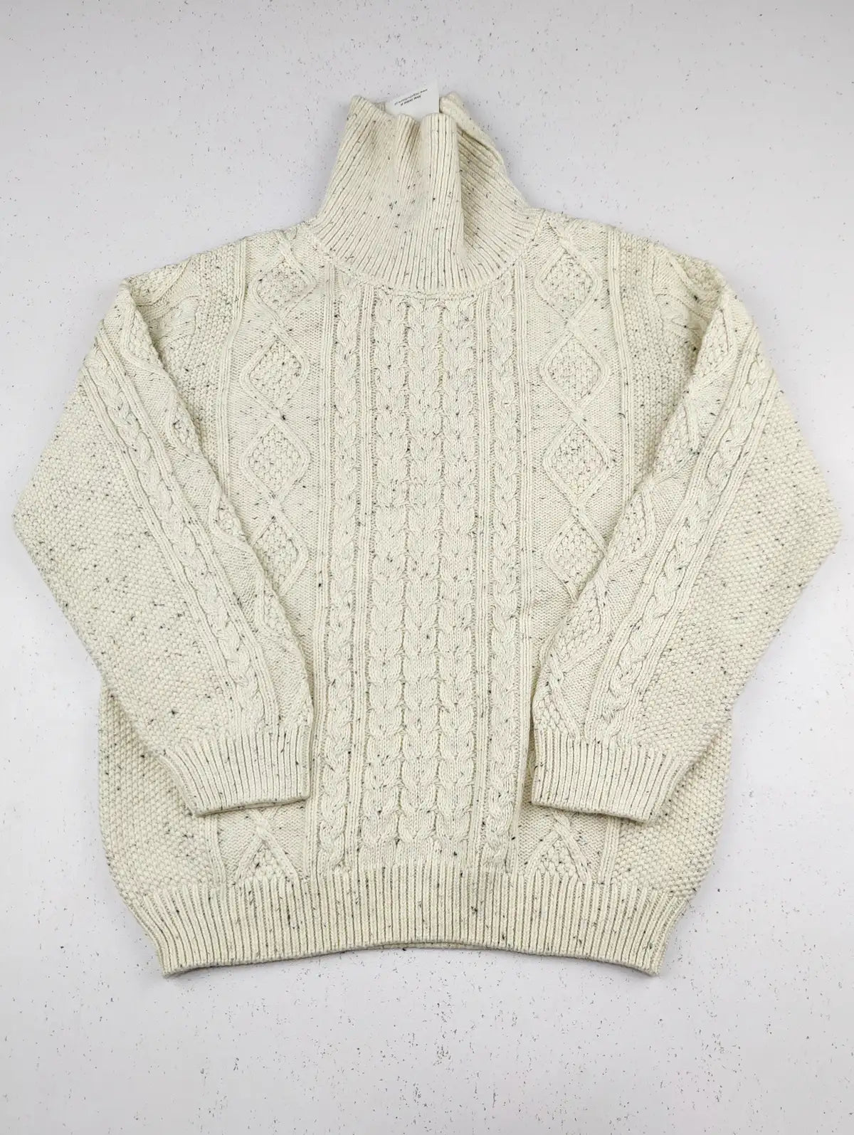 Buy online pre-used pre-loved 100% authentic & Original branded Primark (KWB-7093) available in Pakistan. Top international brands avilable.