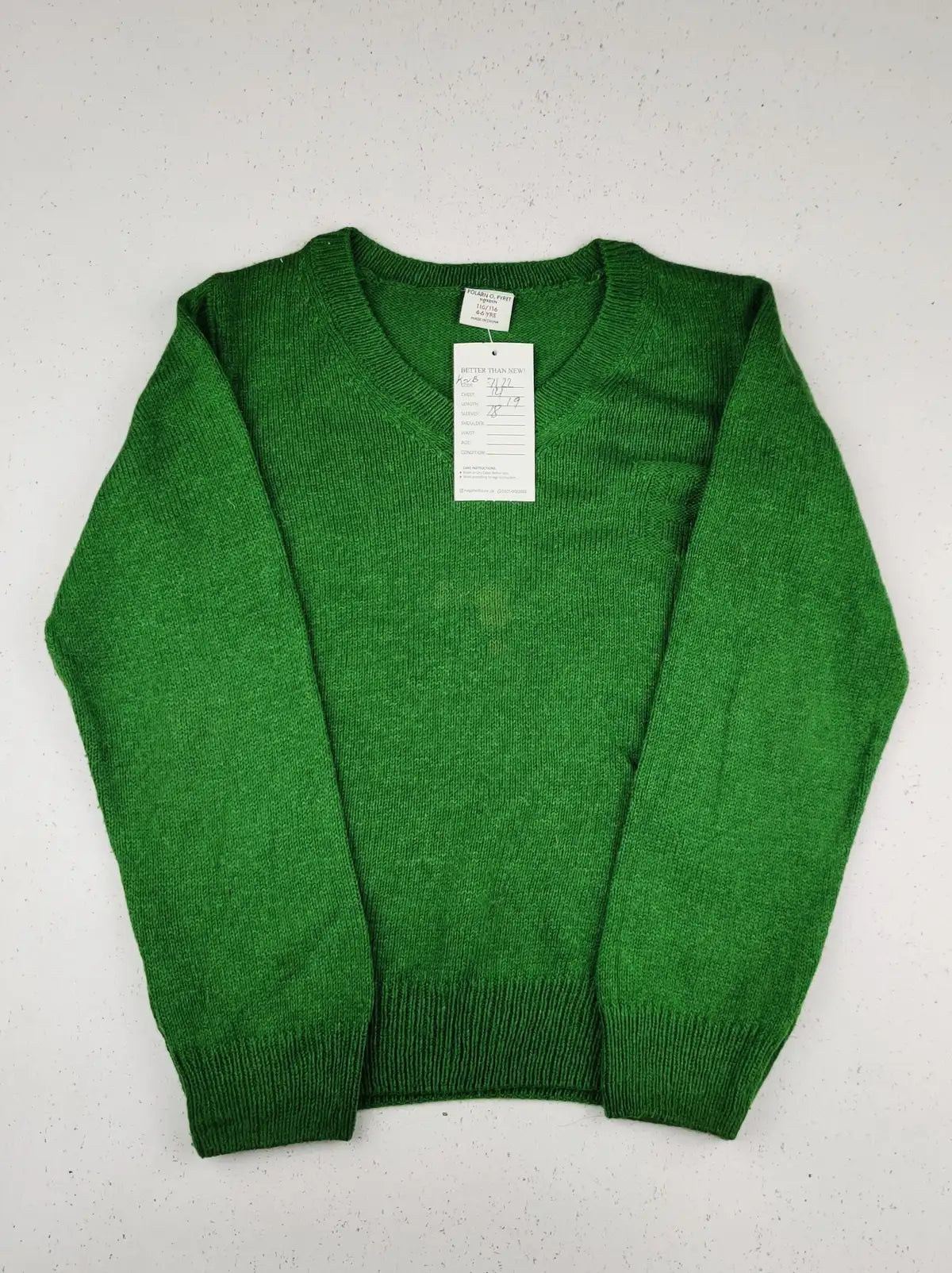 Buy online pre-used pre-loved 100% authentic & Original branded Polarn (KWB-7122) available in Pakistan. Top international brands avilable.