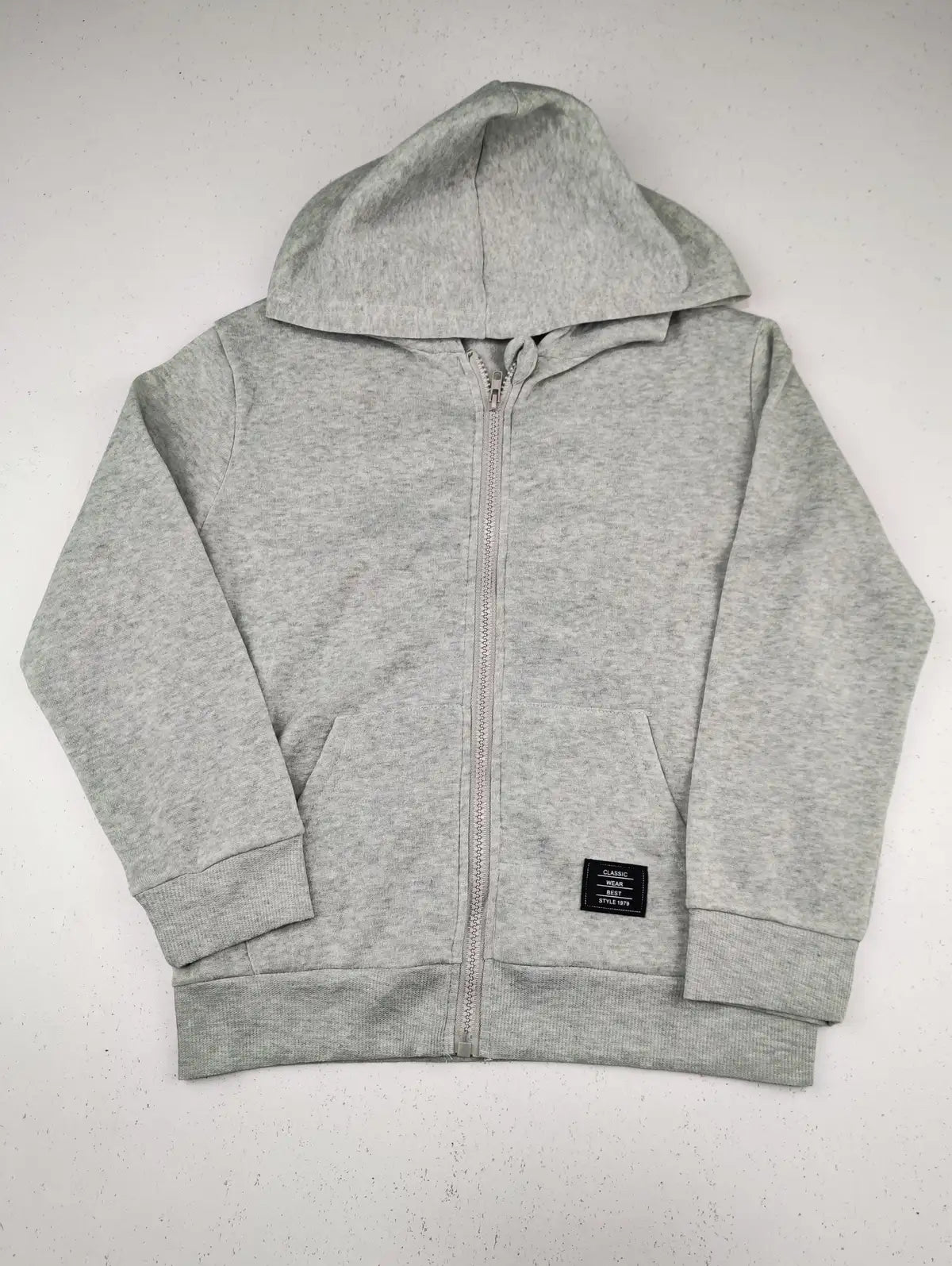 Buy online pre-used pre-loved 100% authentic & Original branded Unknown Brand (KWB-7182) available in Pakistan. Top international brands avilable.