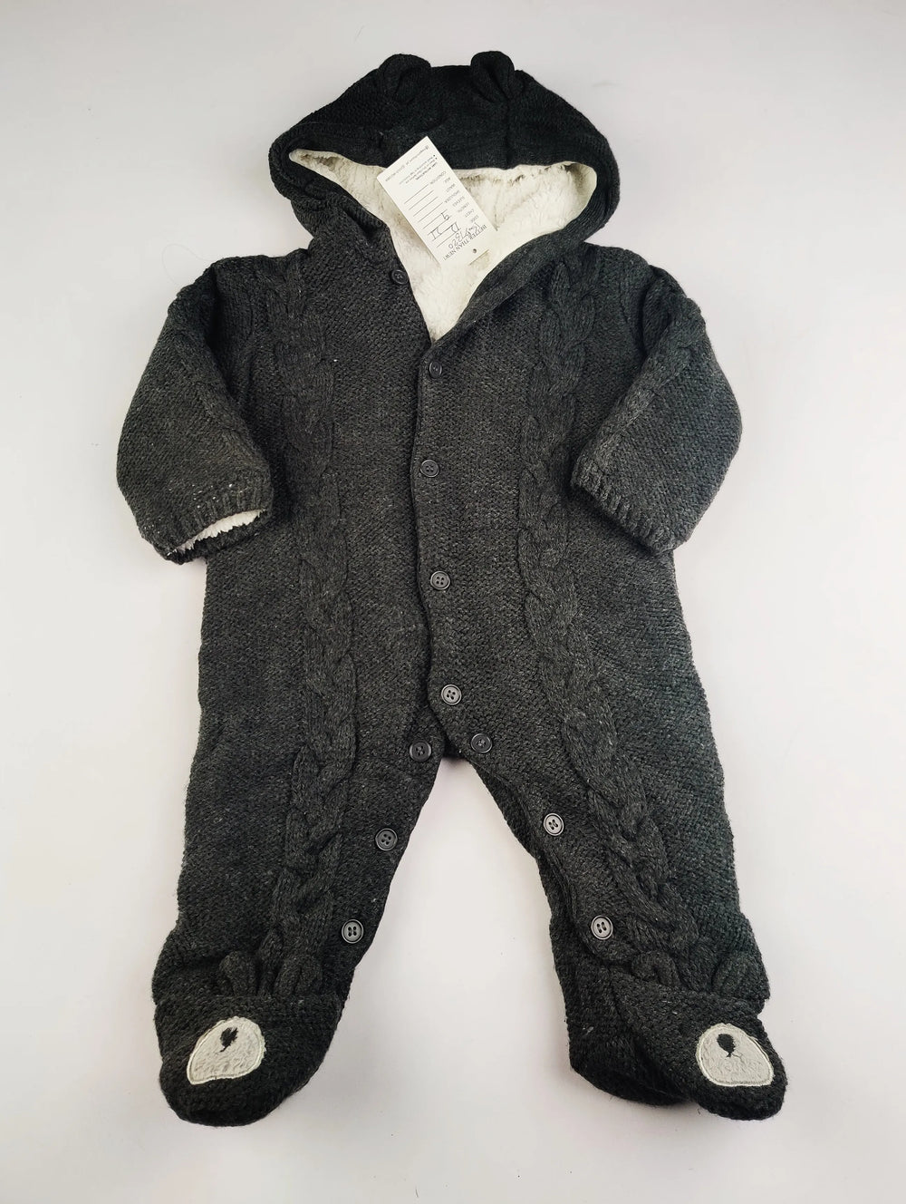 Buy online pre-used pre-loved 100% authentic & Original branded Unknown Brand (KWB-7320) available in Pakistan. Top international brands avilable.
