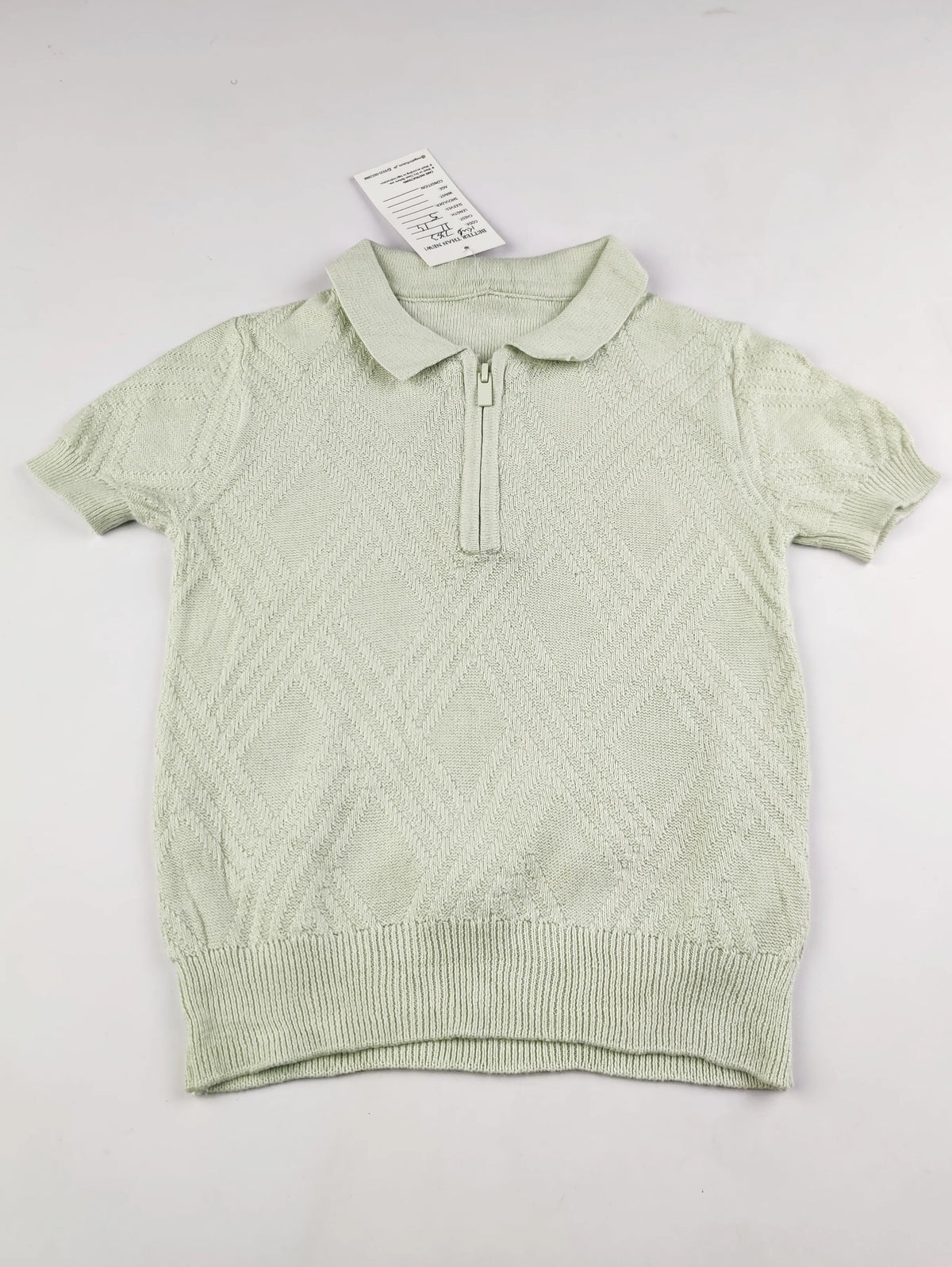 Buy online pre-used pre-loved 100% authentic & Original branded Unknown Brand (KWB-7353) available in Pakistan. Top international brands avilable.