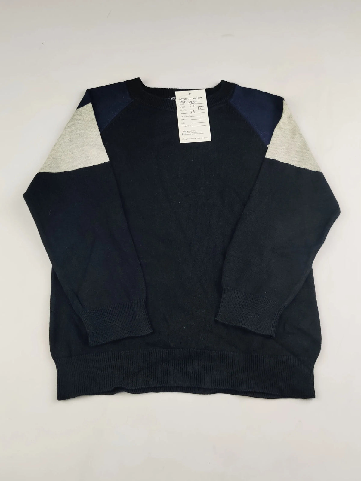 Buy online pre-used pre-loved 100% authentic & Original branded Robert Di Roma (KWB-7355) available in Pakistan. Top international brands avilable.
