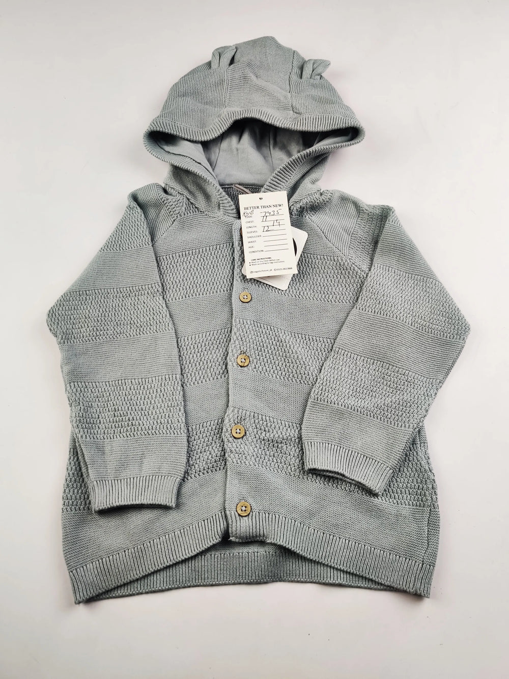 Buy online pre-used pre-loved 100% authentic & Original branded Tu (KWB-7435) available in Pakistan. Top international brands avilable.