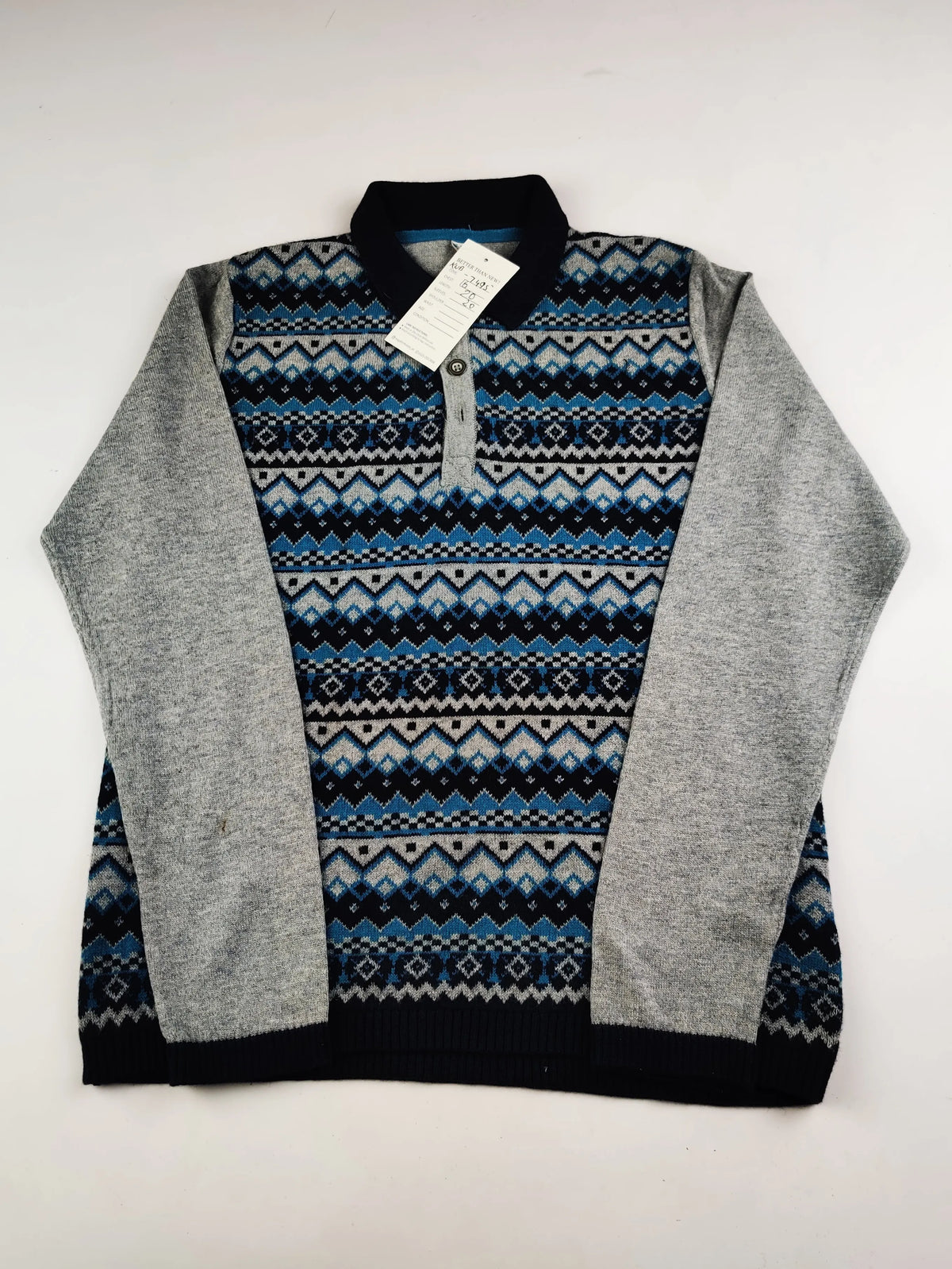 Buy online pre-used pre-loved 100% authentic & Original branded Marks & Spencer (KWB-7495) available in Pakistan. Top international brands avilable.