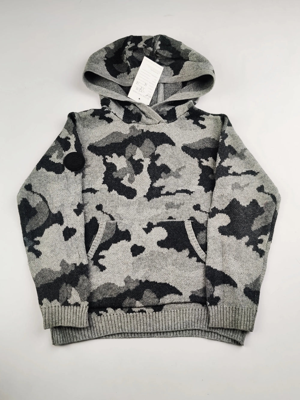 Buy online pre-used pre-loved 100% authentic & Original branded Firetrap (KWB-7512) available in Pakistan. Top international brands avilable.