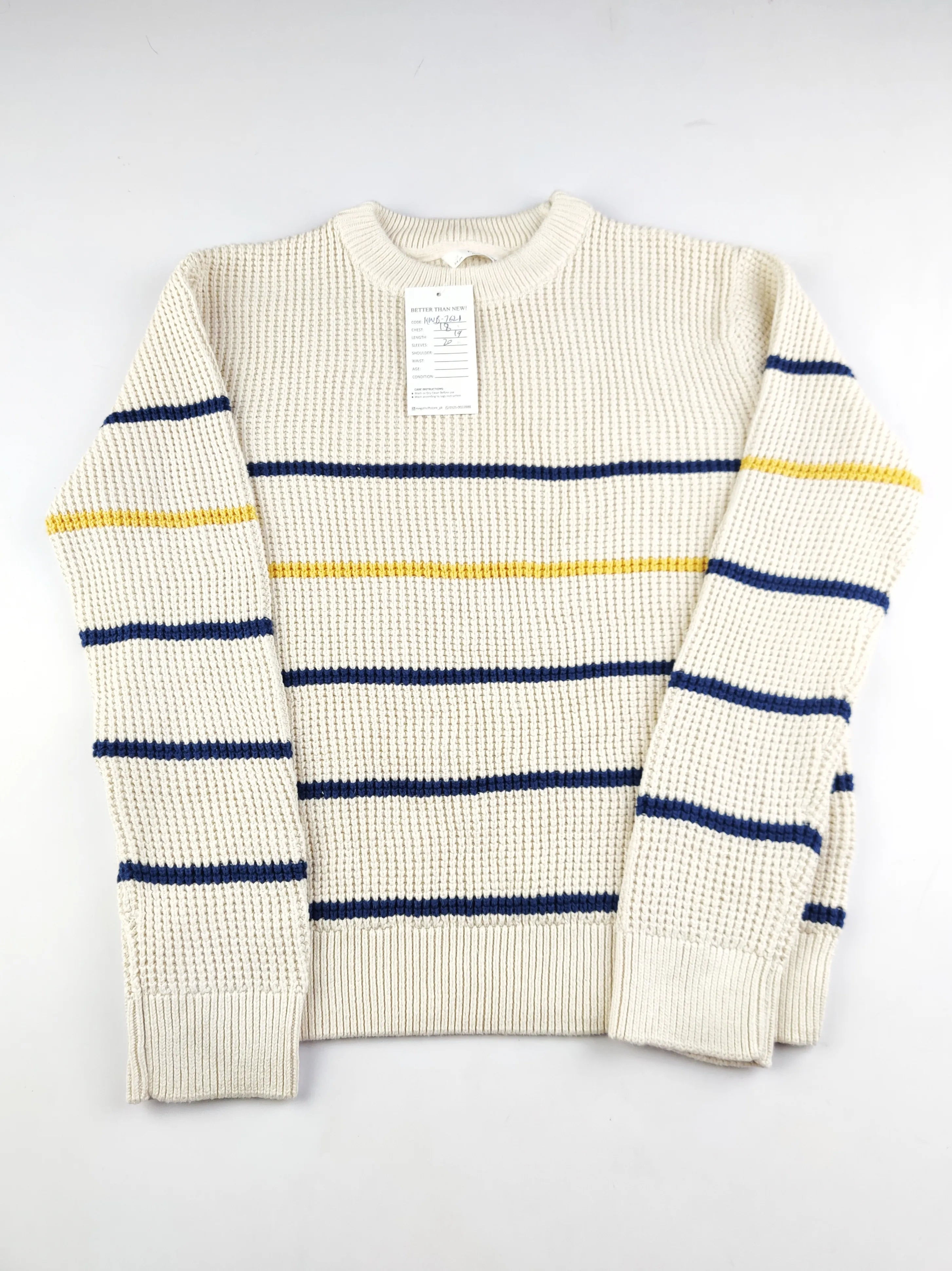 Buy online pre-used pre-loved 100% authentic & Original branded Marks & Spencer (KWB-7621) available in Pakistan. Top international brands avilable.