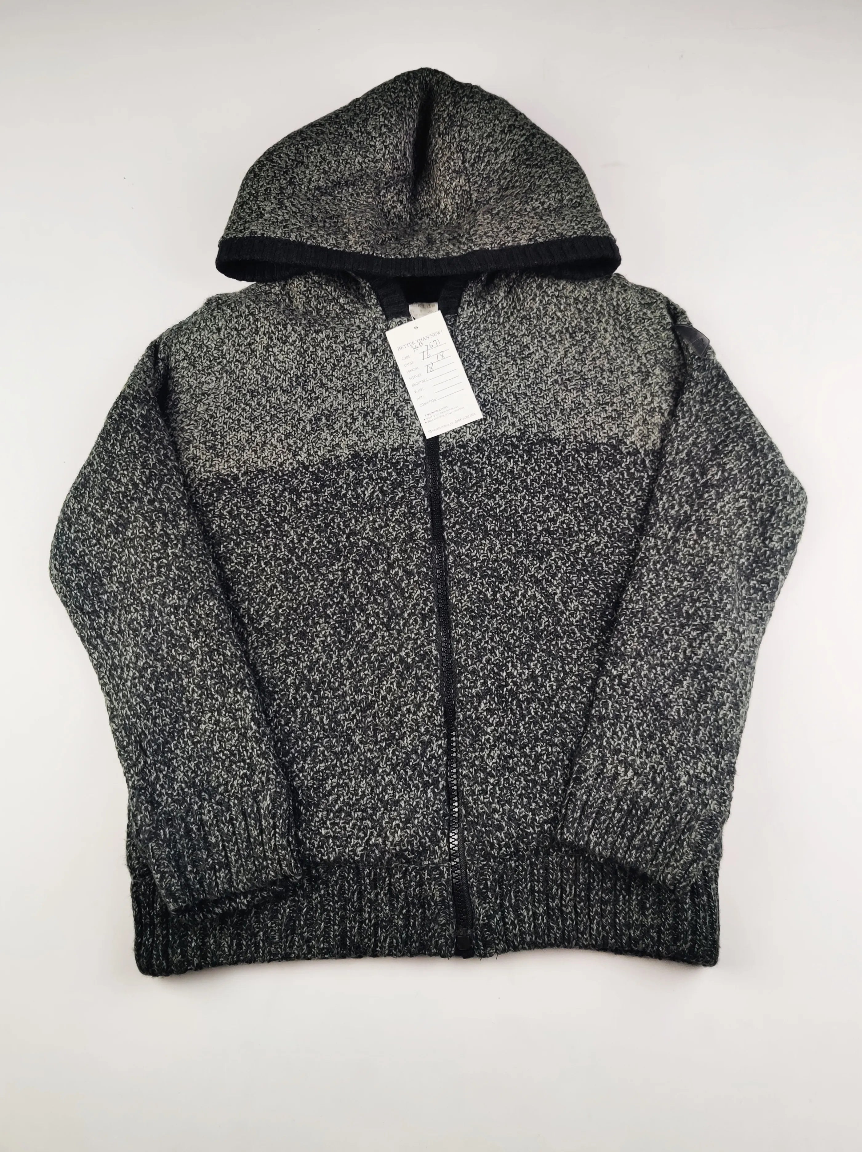 Buy online pre-used pre-loved 100% authentic & Original branded F&F (KWB-7671) available in Pakistan. Top international brands avilable.