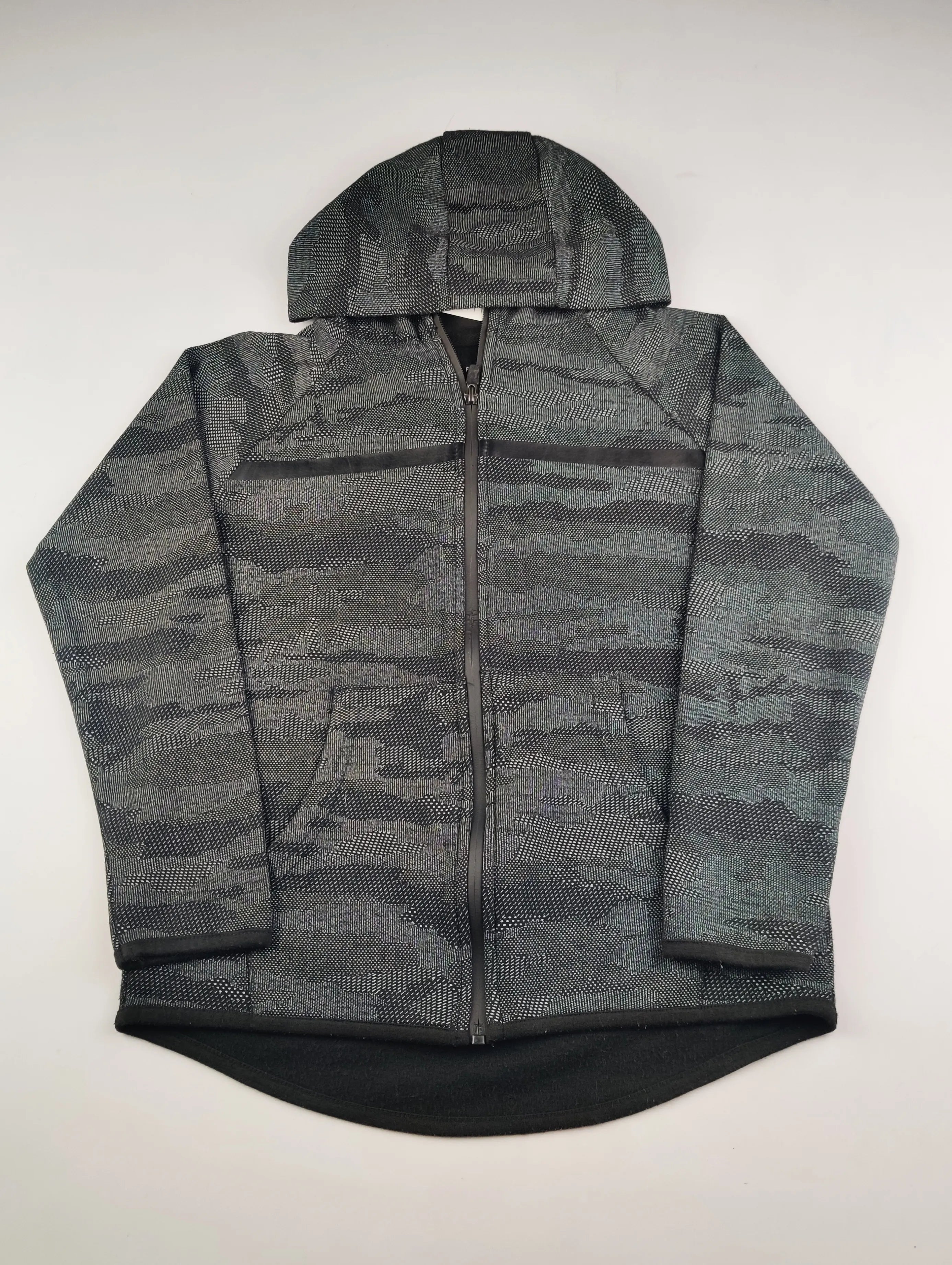 Buy online pre-used pre-loved 100% authentic & Original branded Primark (KWB-7726) available in Pakistan. Top international brands avilable.