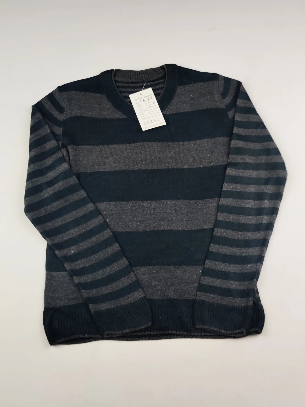 Buy online pre-used pre-loved 100% authentic & Original branded Marks & Spencer (KWB-7738) available in Pakistan. Top international brands avilable.