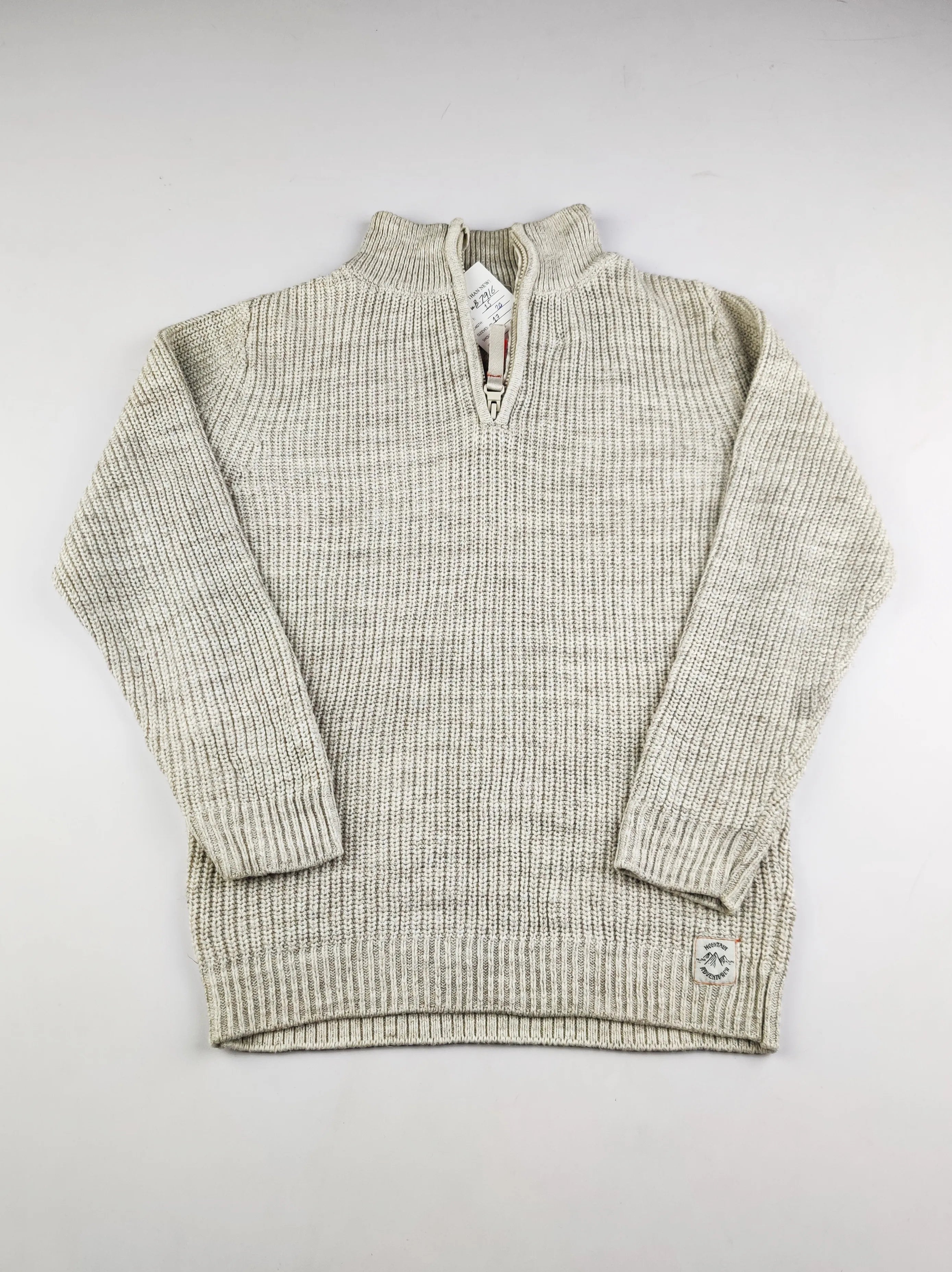 Buy online pre-used pre-loved 100% authentic & Original branded H&M (KWB-7916) available in Pakistan. Top international brands avilable.
