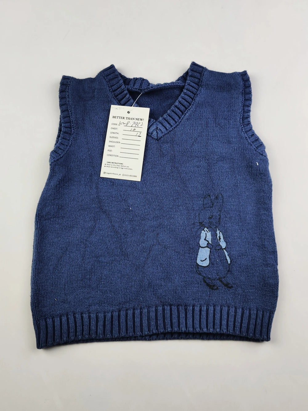 Buy online pre-used pre-loved 100% authentic & Original branded Unknown Brand (KWB-7922) available in Pakistan. Top international brands avilable.