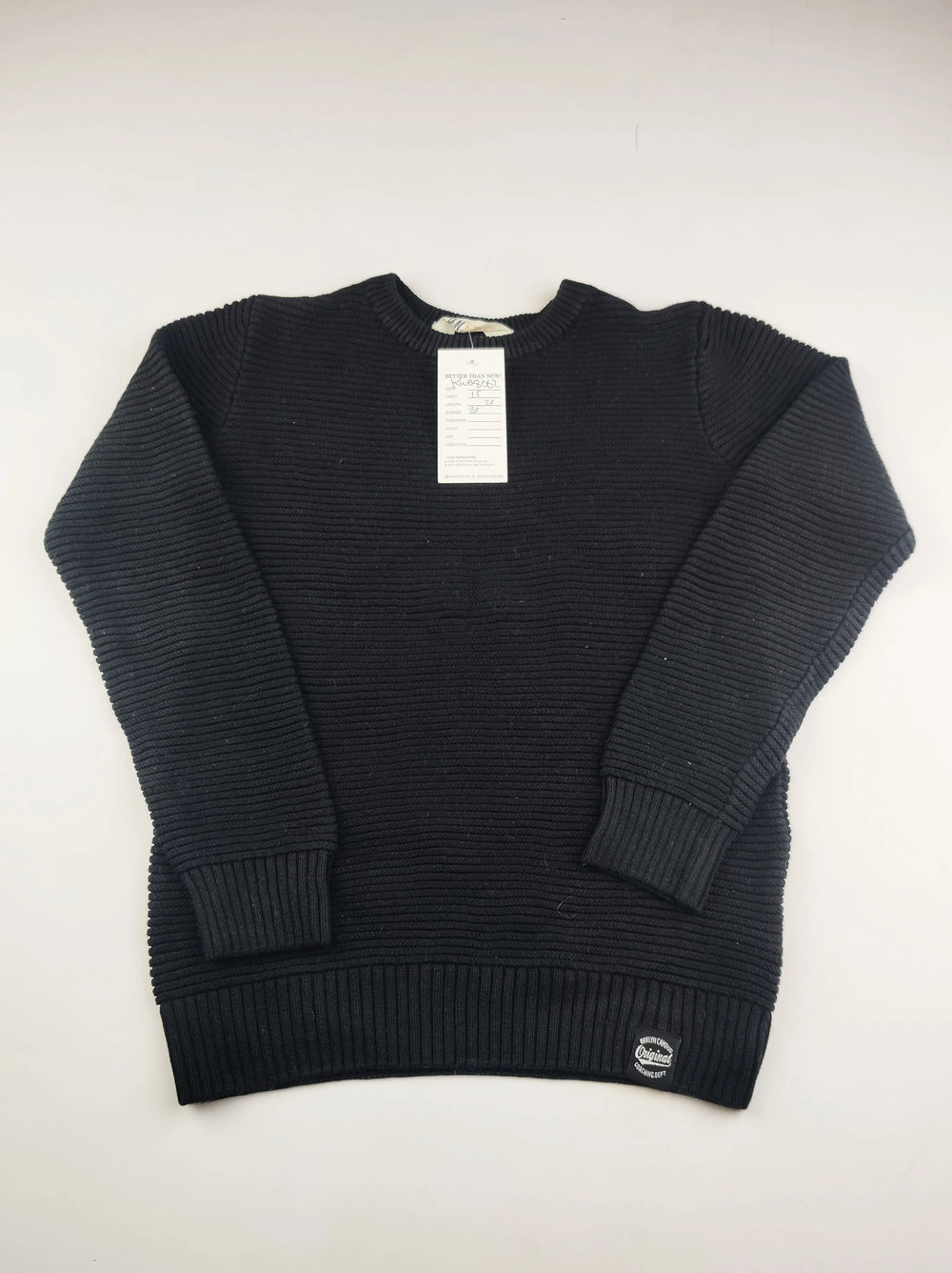 Buy online pre-used pre-loved 100% authentic & Original branded H&M (KWB-8062) available in Pakistan. Top international brands avilable.