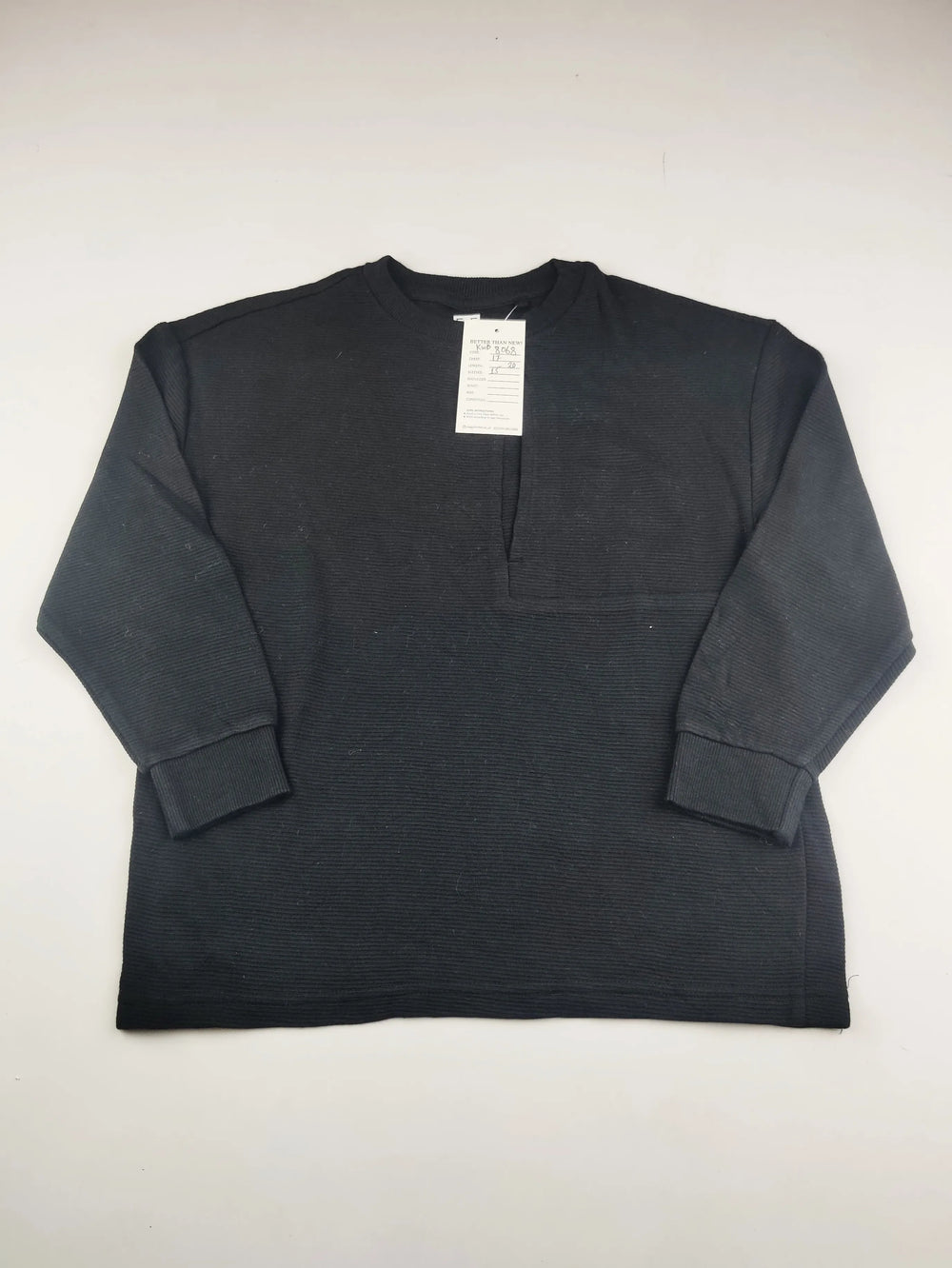 Buy online pre-used pre-loved 100% authentic & Original branded F&F (KWB-8068) available in Pakistan. Top international brands avilable.