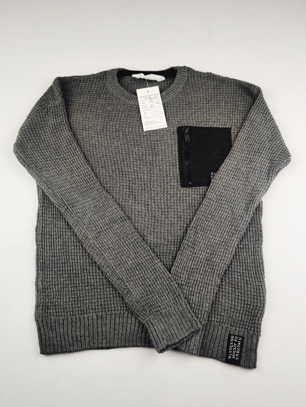 Buy online pre-used pre-loved 100% authentic & Original branded H&M (KWB-8070) available in Pakistan. Top international brands avilable.