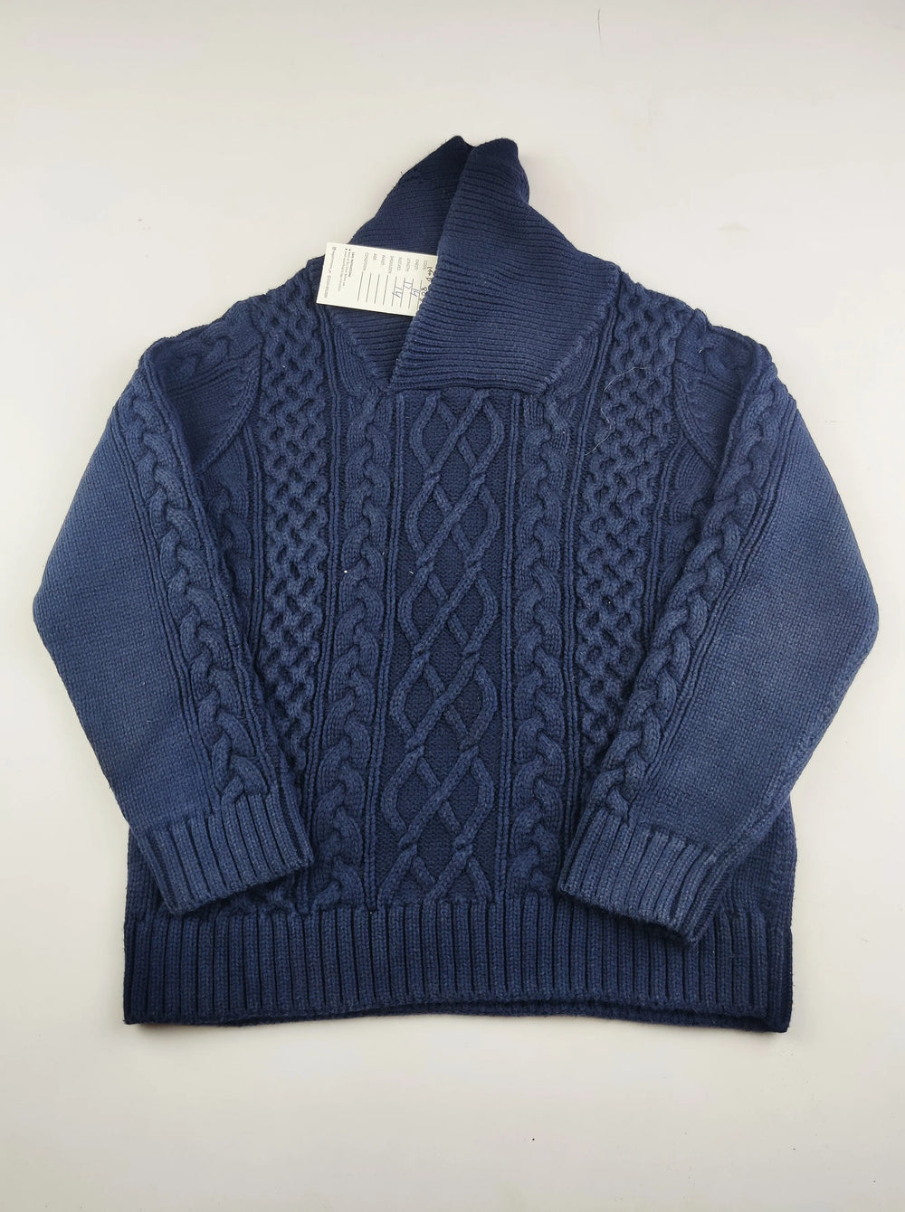 Buy online pre-used pre-loved 100% authentic & Original branded Gap (KWB-8086) available in Pakistan. Top international brands avilable.