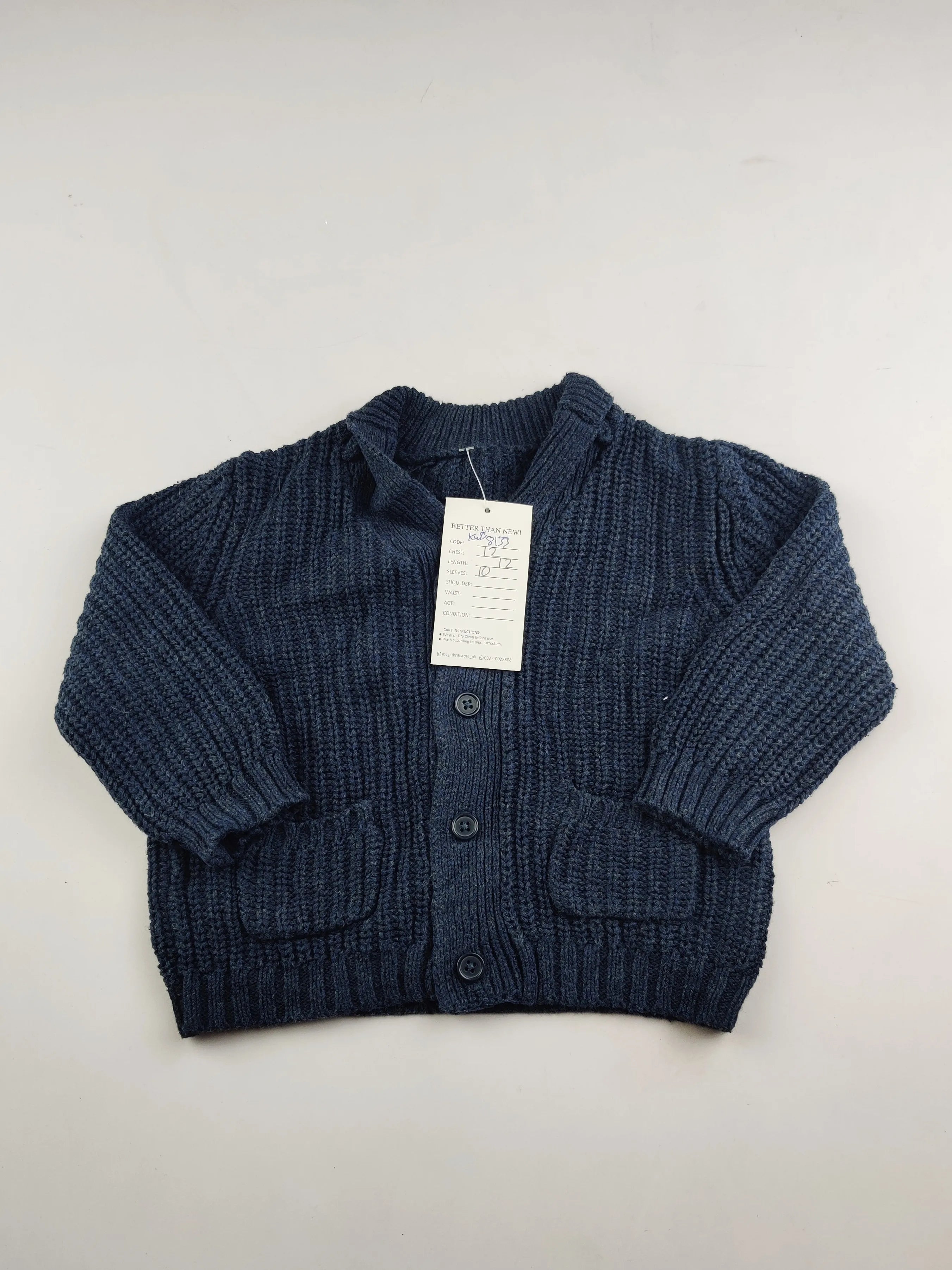 Buy online pre-used pre-loved 100% authentic & Original branded Unknown Brand (KWB-8133) available in Pakistan. Top international brands avilable.