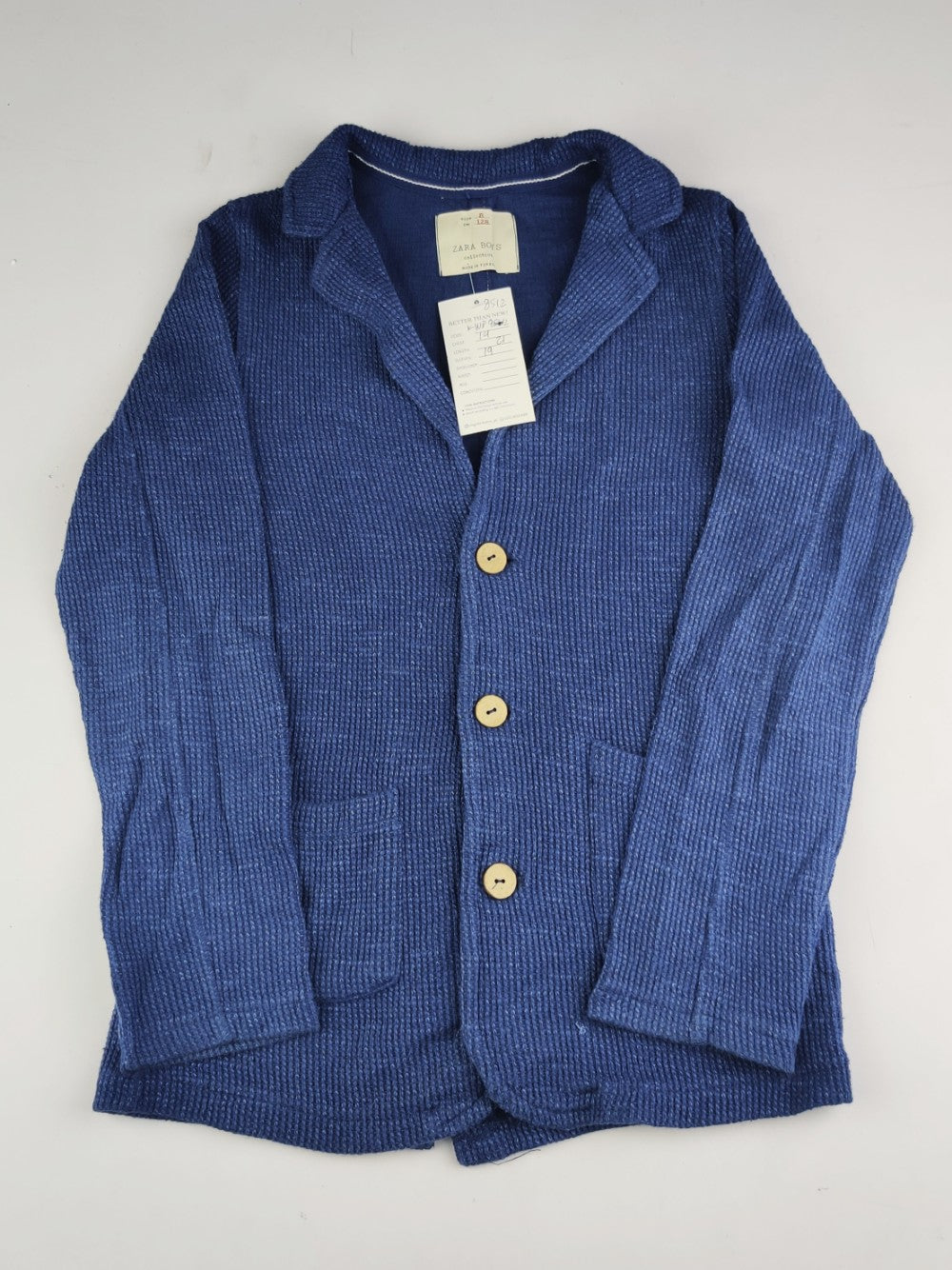 Zara (KWB-8512)