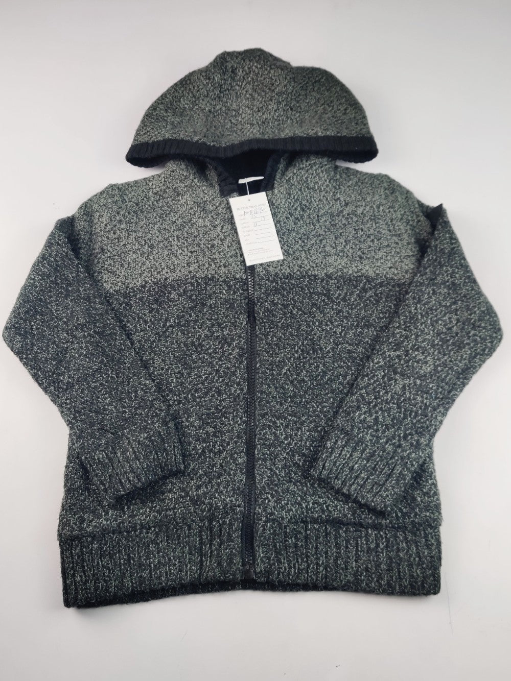 F&F (KWB-8690)