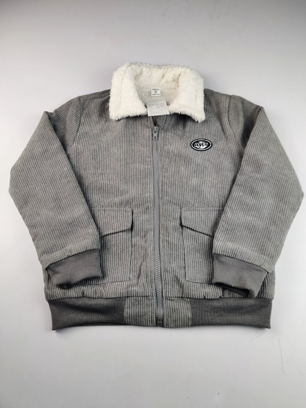 Shein (KWB-8748)