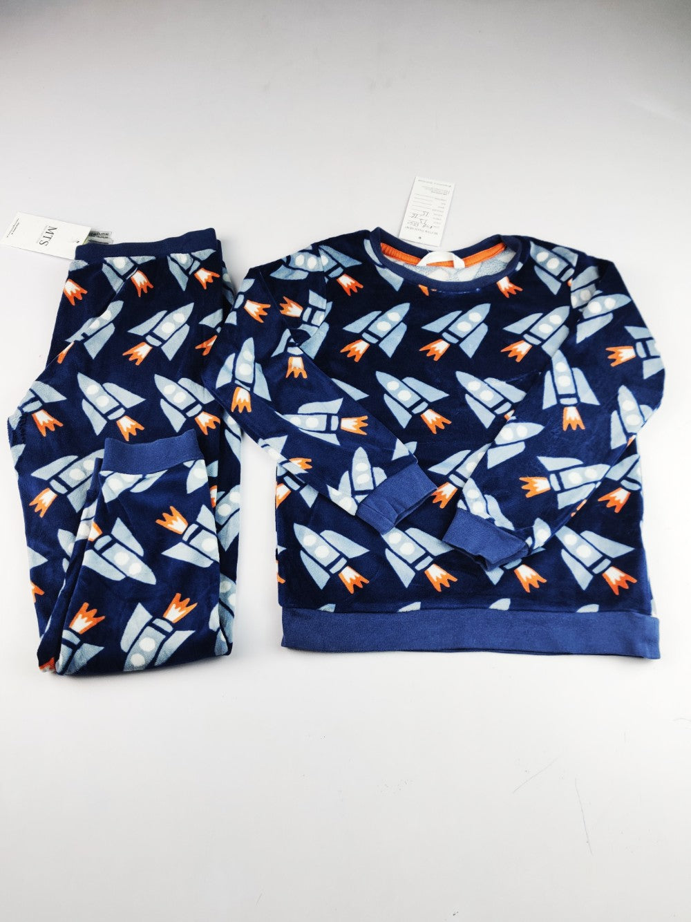 Marks & Spencer (KWB-8830)