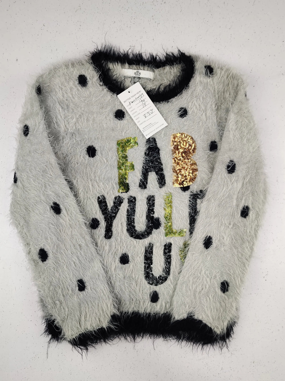 Buy online pre-used pre-loved 100% authentic & Original branded Marks & Spencer (KWG-10049) available in Pakistan. Top international brands avilable.