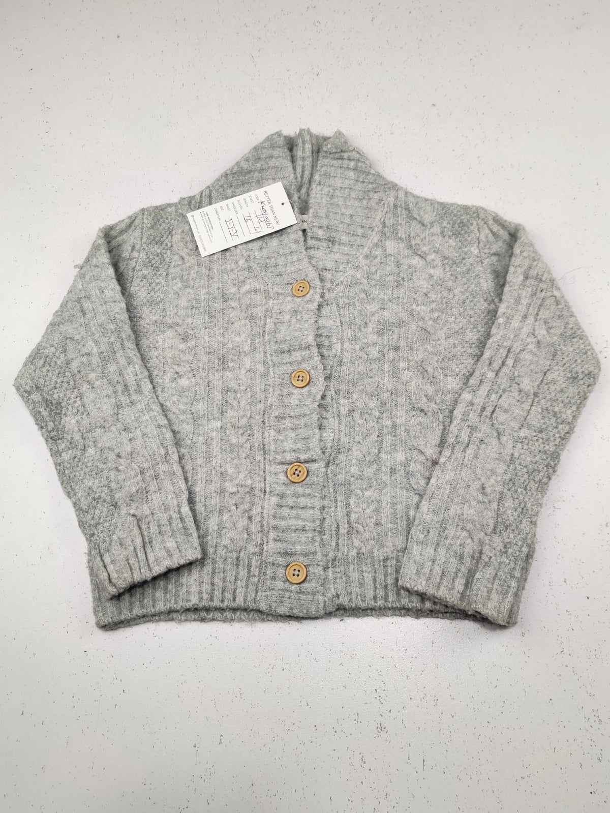 Buy online pre-used pre-loved 100% authentic & Original branded Mango (KWG-10067) available in Pakistan. Top international brands avilable.