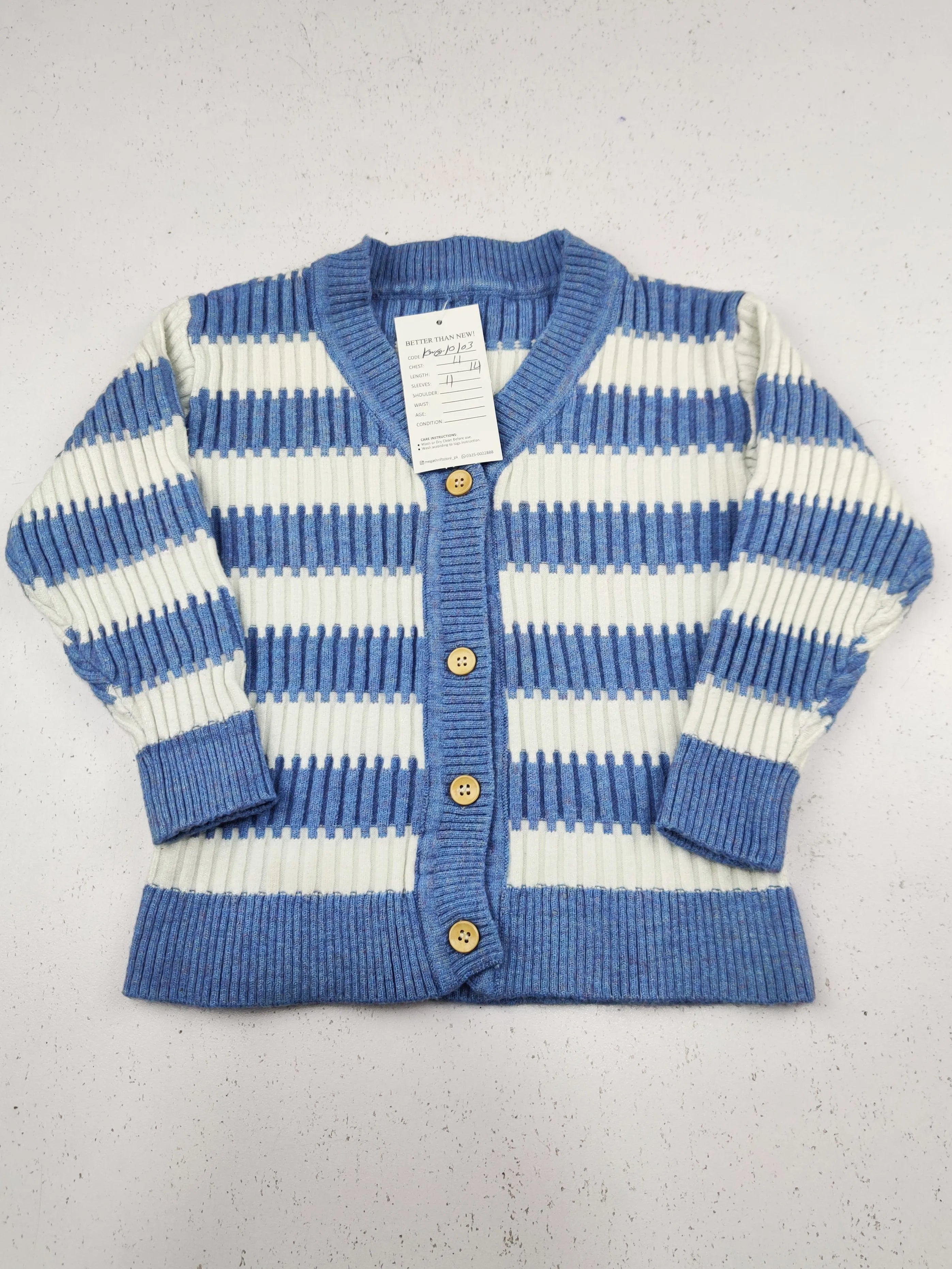 Buy online pre-used pre-loved 100% authentic & Original branded Unknown Brand (KWG-10103) available in Pakistan. Top international brands avilable.