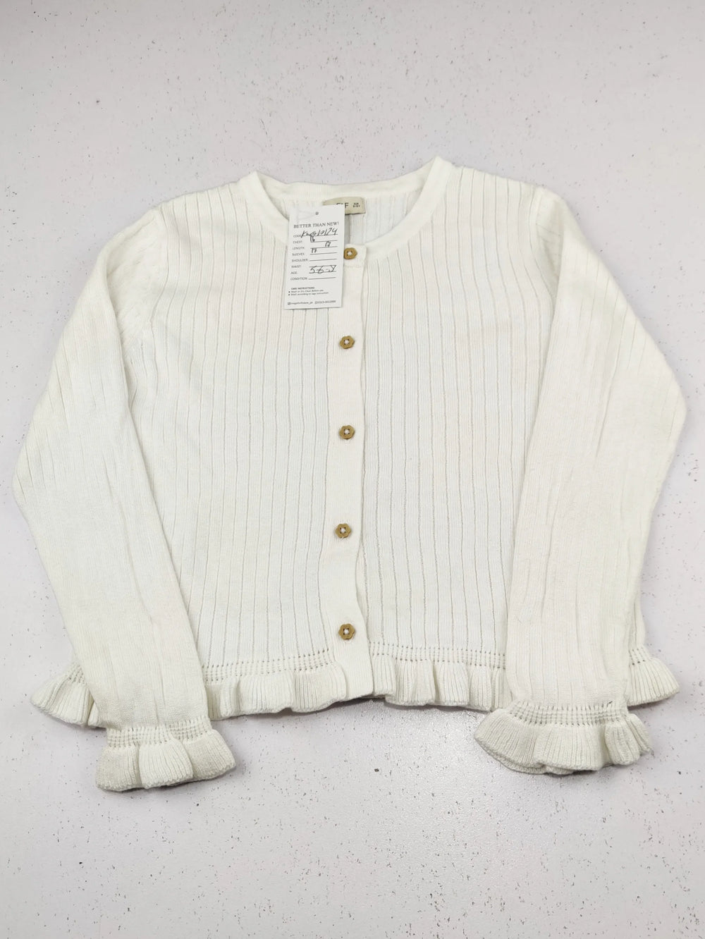 Buy online pre-used pre-loved 100% authentic & Original branded F&F (KWG-10174) available in Pakistan. Top international brands avilable.