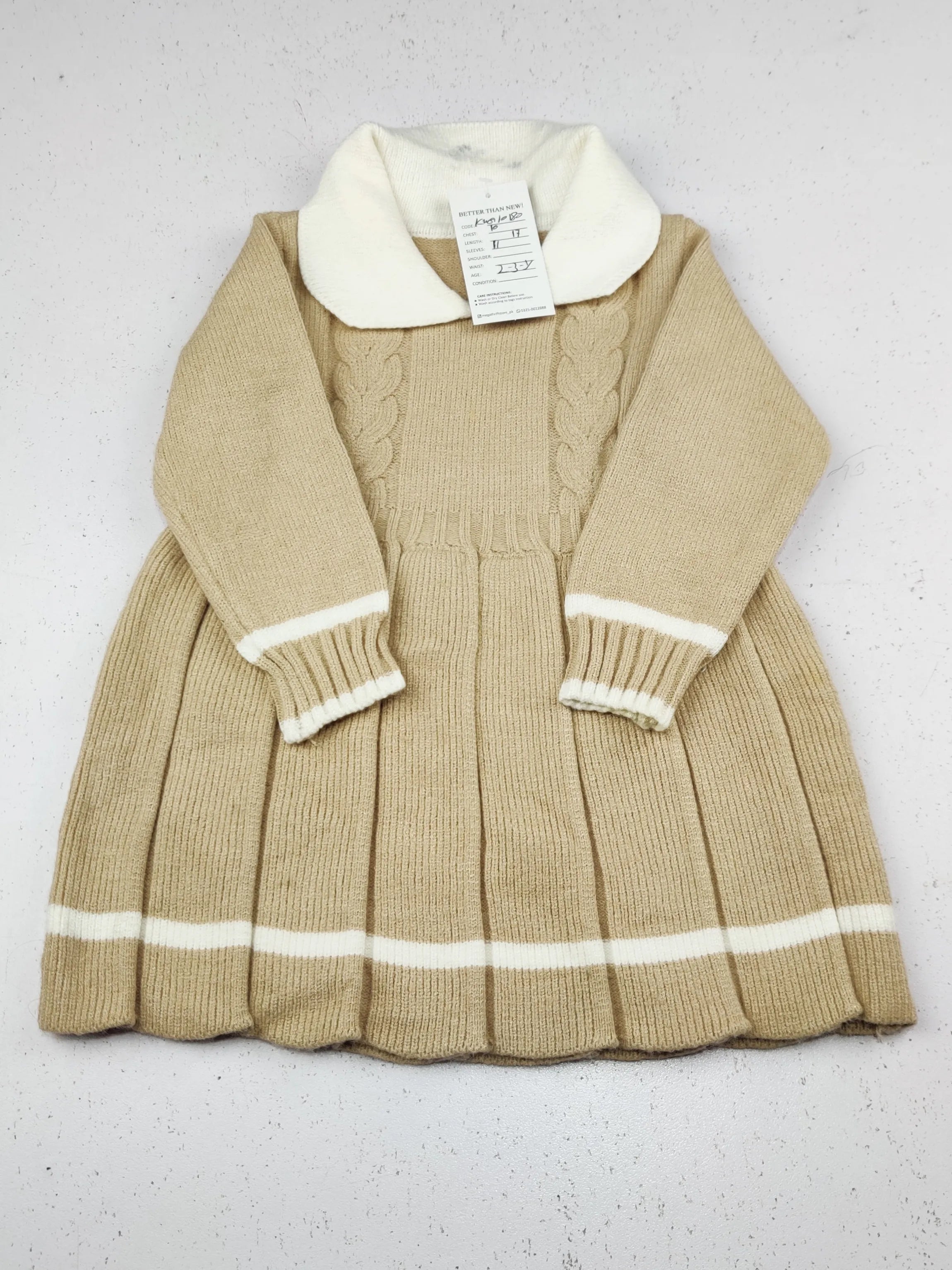Buy online pre-used pre-loved 100% authentic & Original branded Unknown Brand (KWG-10180) available in Pakistan. Top international brands avilable.