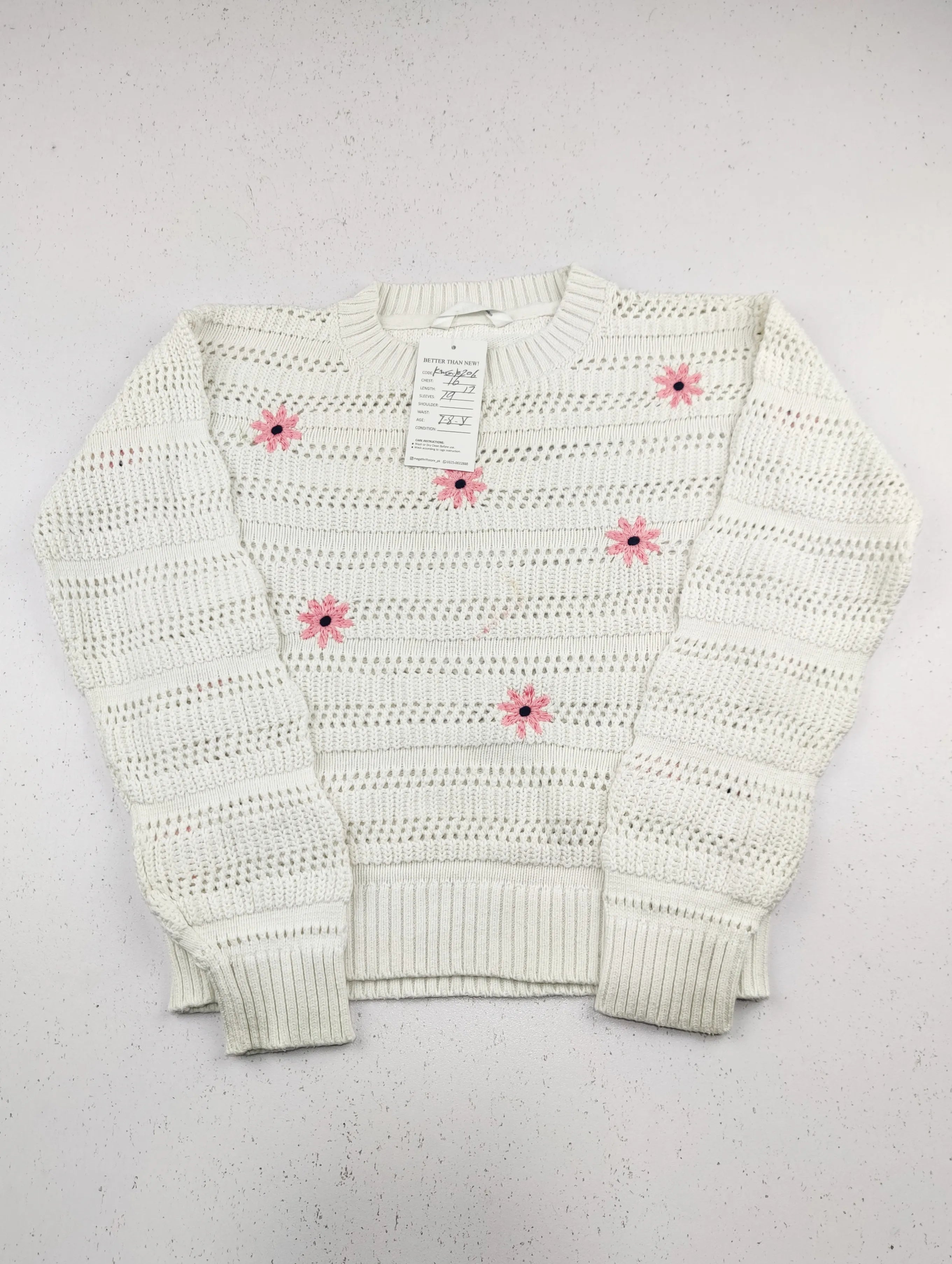 Buy online pre-used pre-loved 100% authentic & Original branded Marks & Spencer (KWG-10206) available in Pakistan. Top international brands avilable.