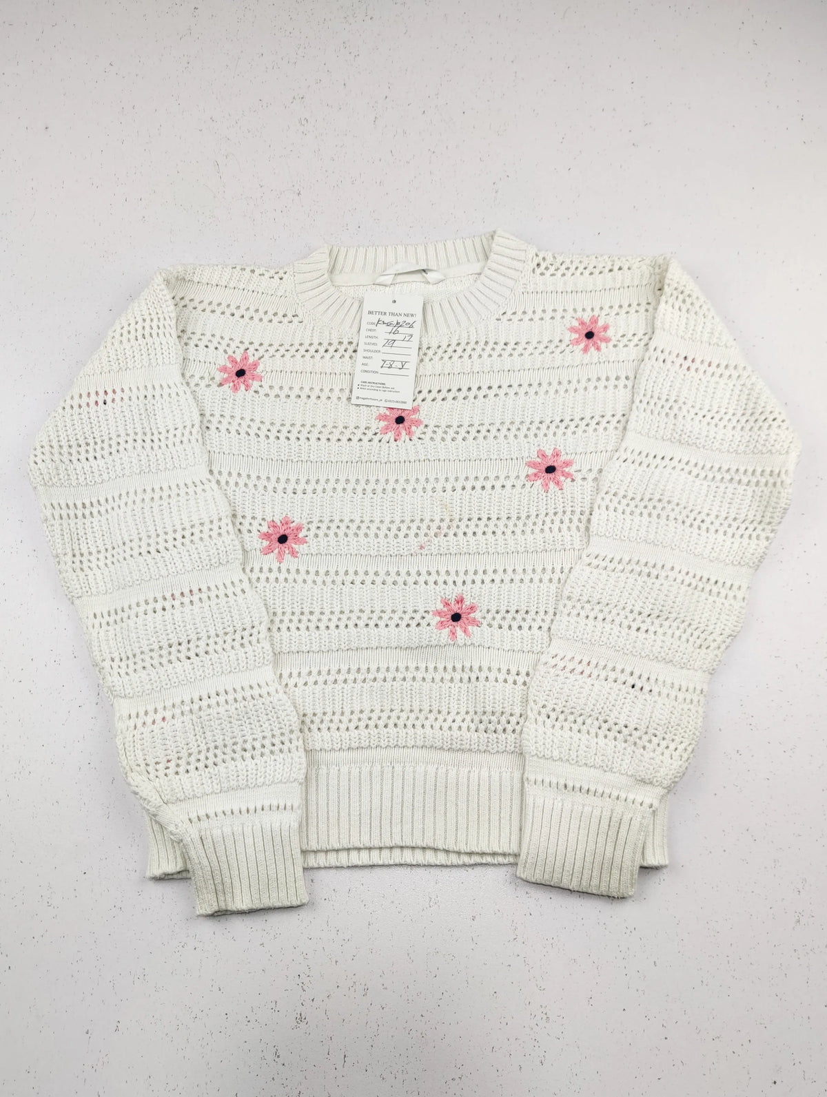 Buy online pre-used pre-loved 100% authentic & Original branded Marks & Spencer (KWG-10206) available in Pakistan. Top international brands avilable.