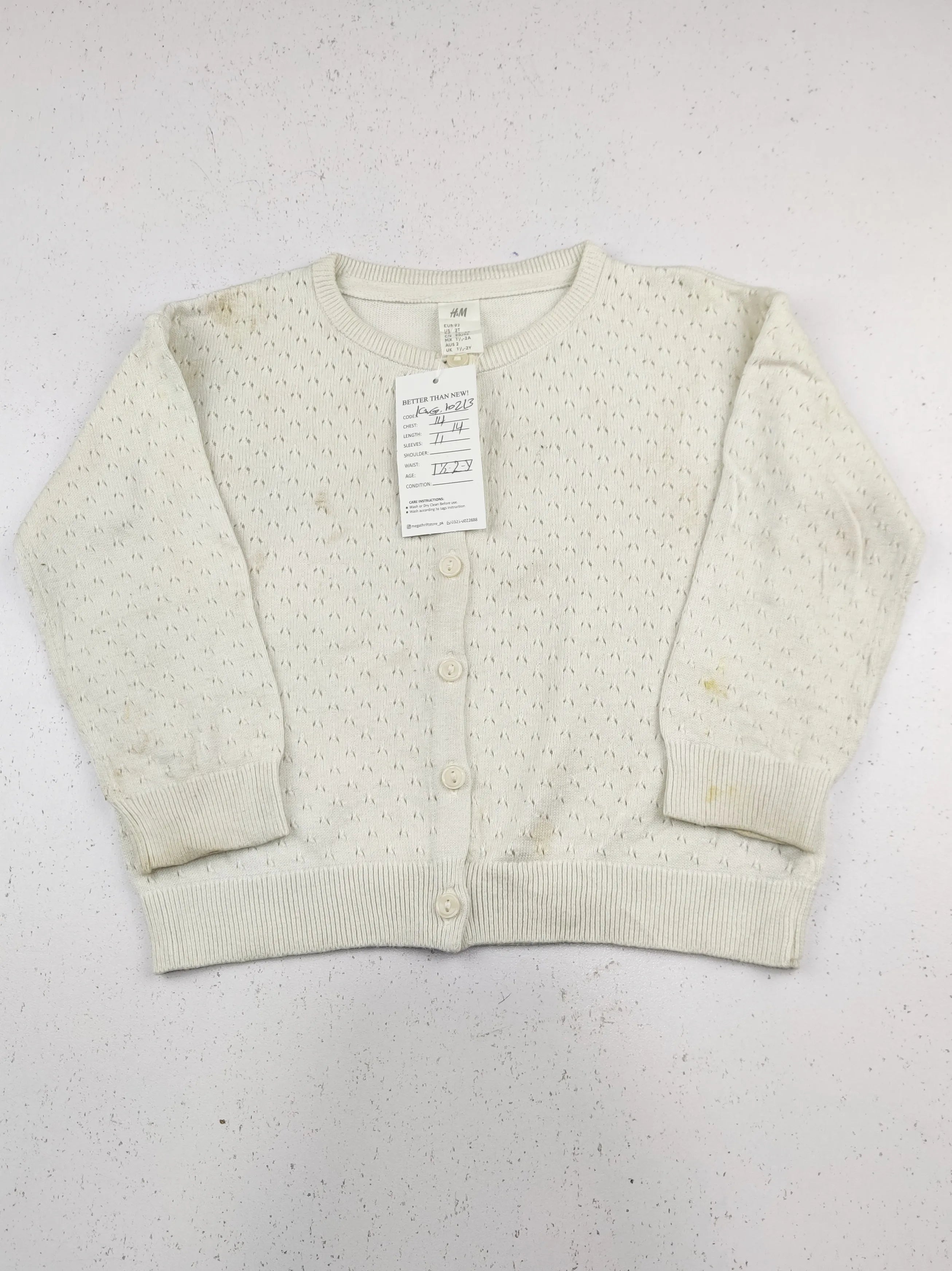 Buy online pre-used pre-loved 100% authentic & Original branded H&M (KWG-10213) available in Pakistan. Top international brands avilable.